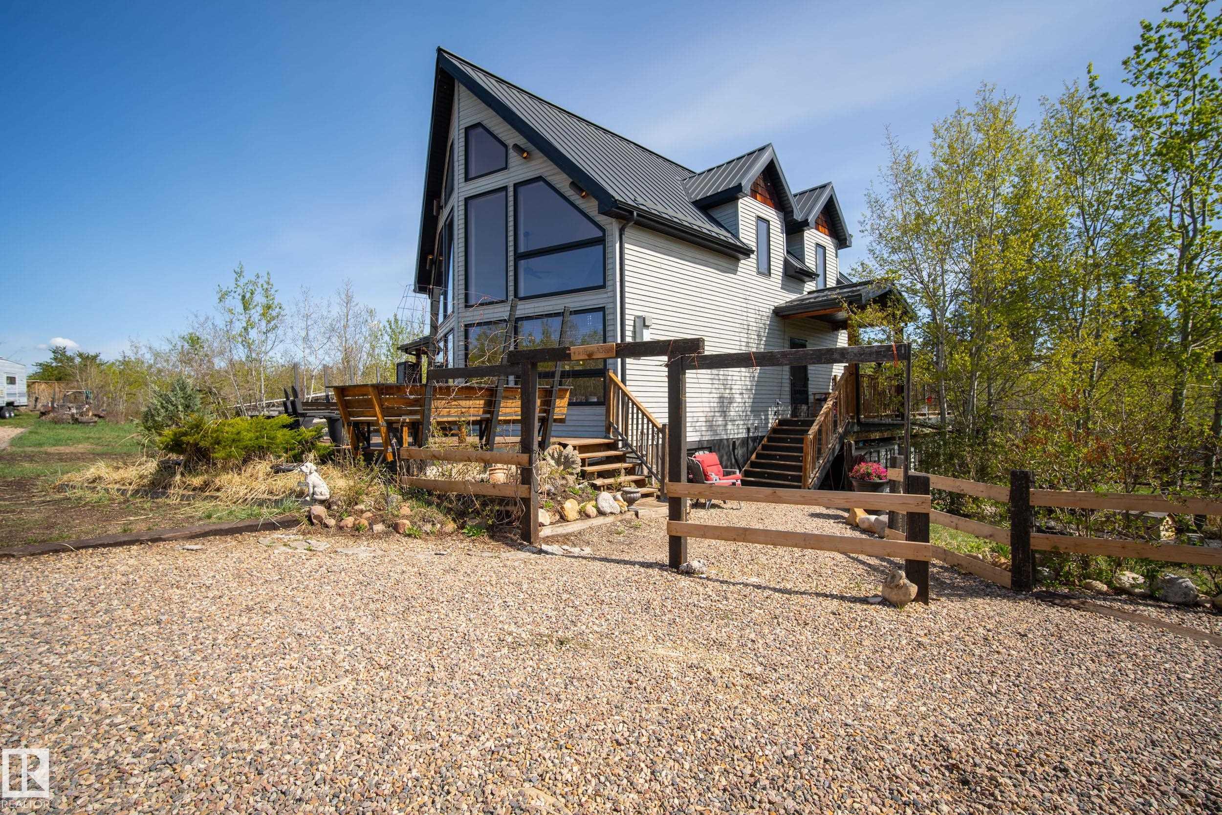 Photo 43 at 26 - 57108 Rge Road 220, Juniper Hills, Rural Sturgeon County