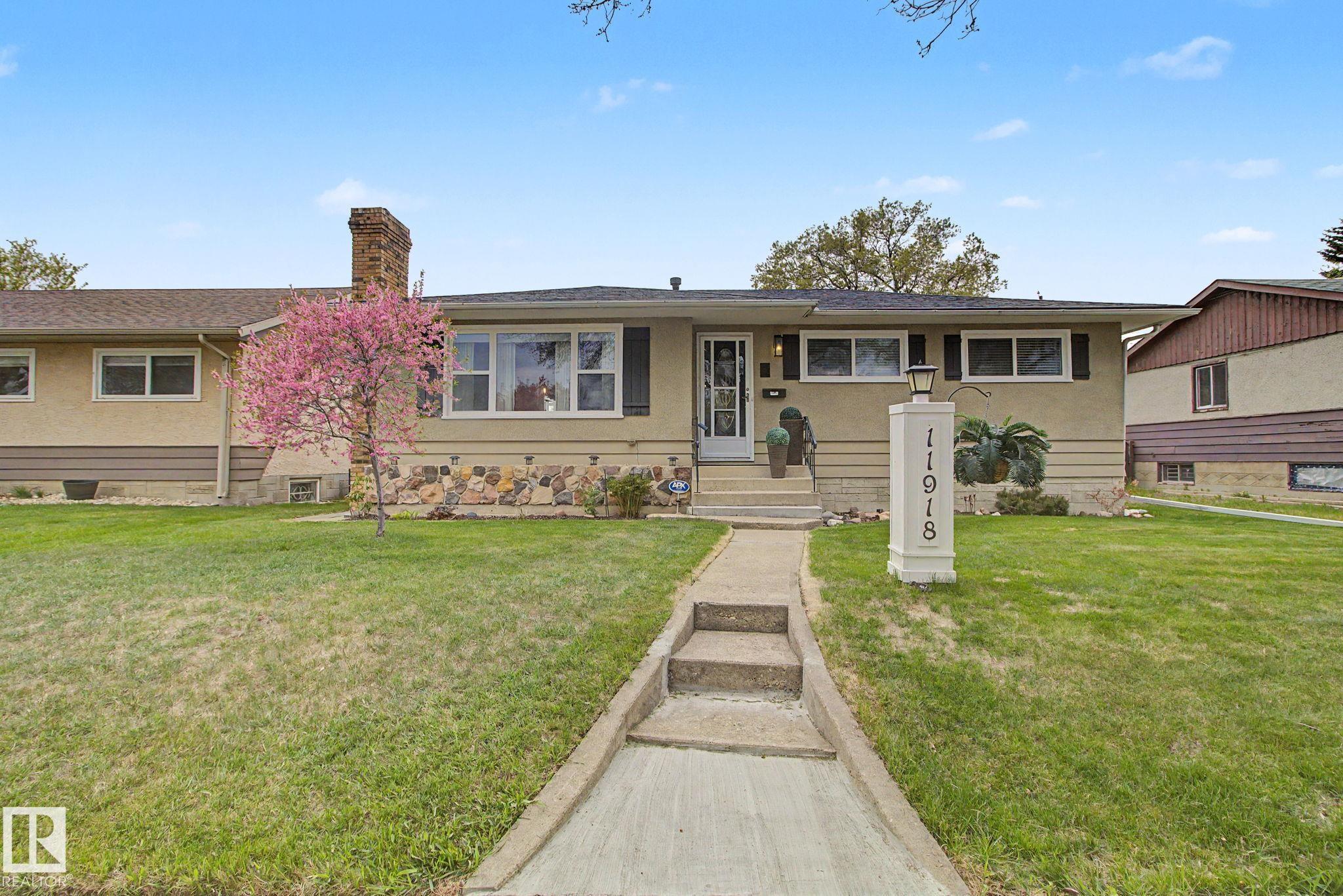 11918 43 Street NW, Beacon Heights, Edmonton