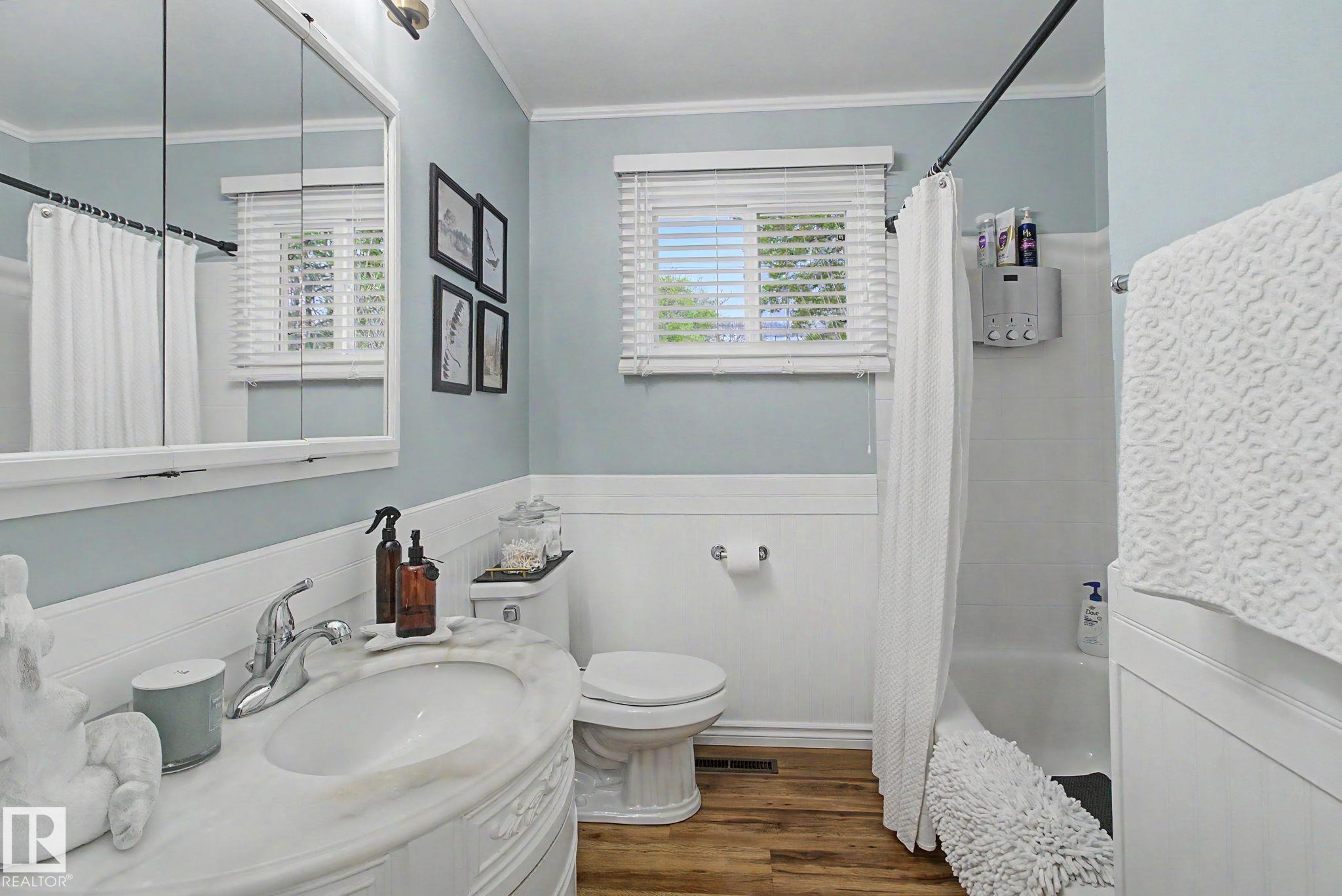 Photo 19 at 11918 43 Street NW, Beacon Heights, Edmonton