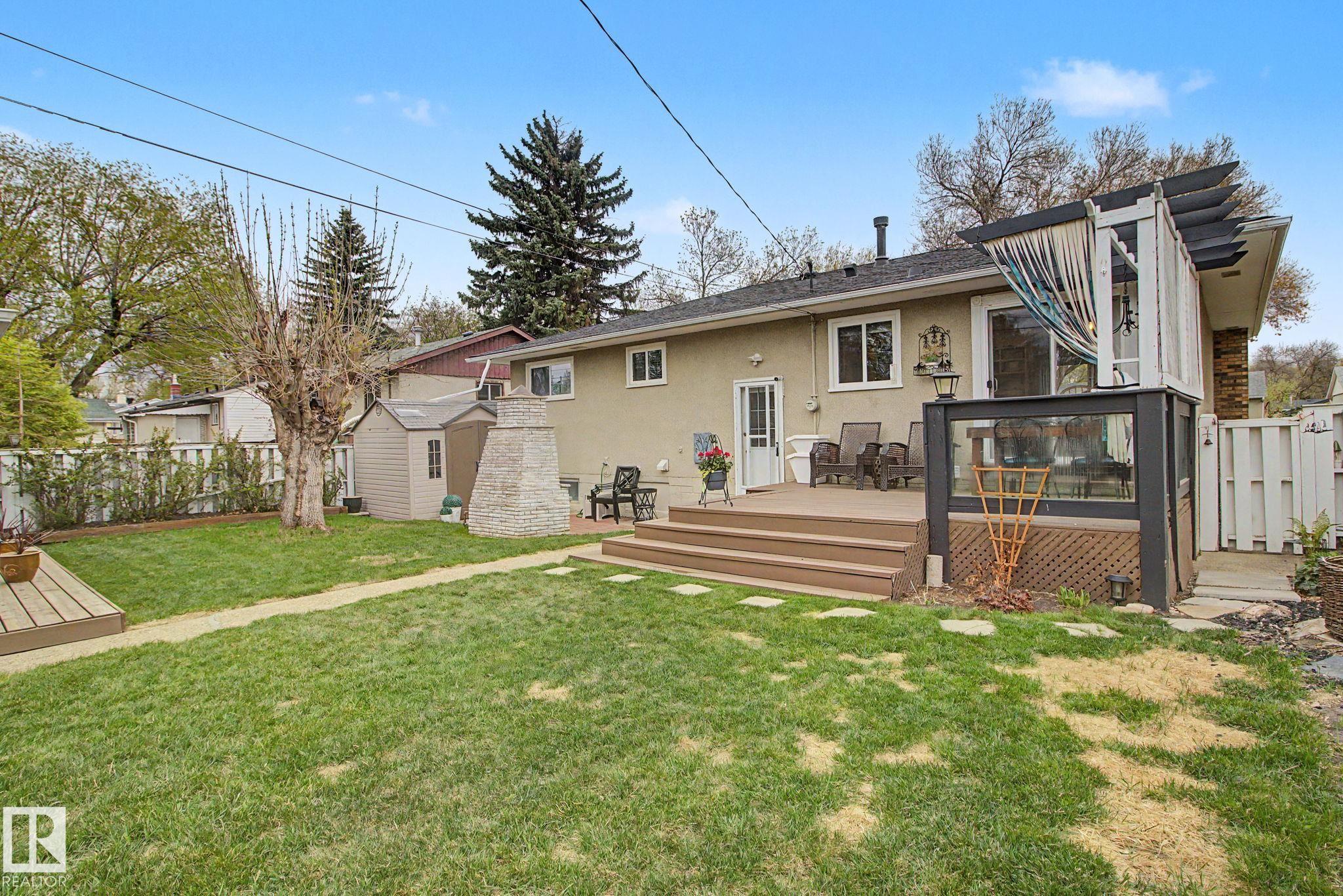 Photo 42 at 11918 43 Street NW, Beacon Heights, Edmonton