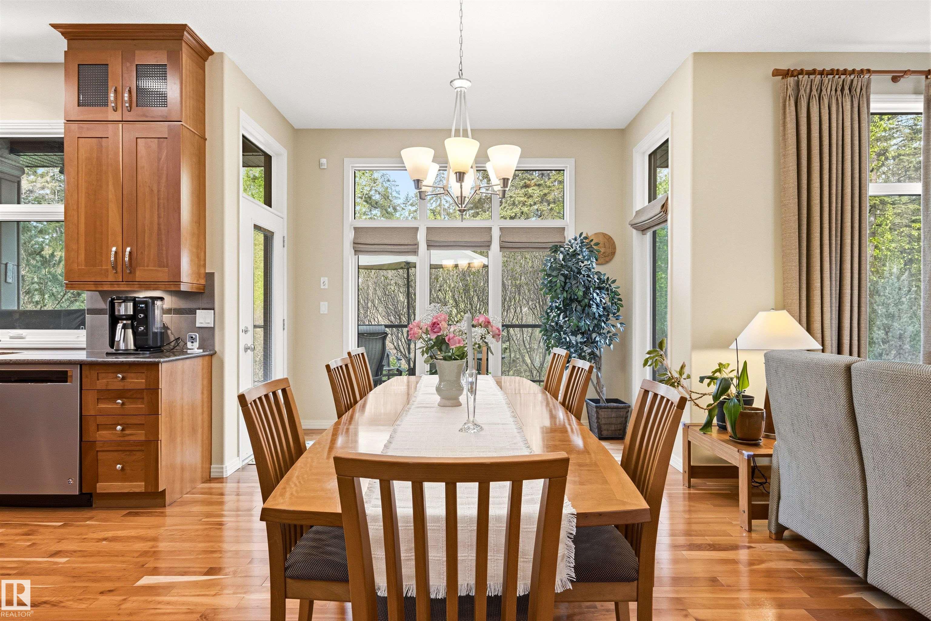https://zimg.paragon.ice.com/ParagonImages/Property/PM/RAE/225402115/24/0/0/be0458f6f2c64e890074260c401691f9/1/b2412a2cbce22795cc66dc75327011f3/225402115-ee879d75-fc26-4612-a1f8-23d64dc7311d.JPG
