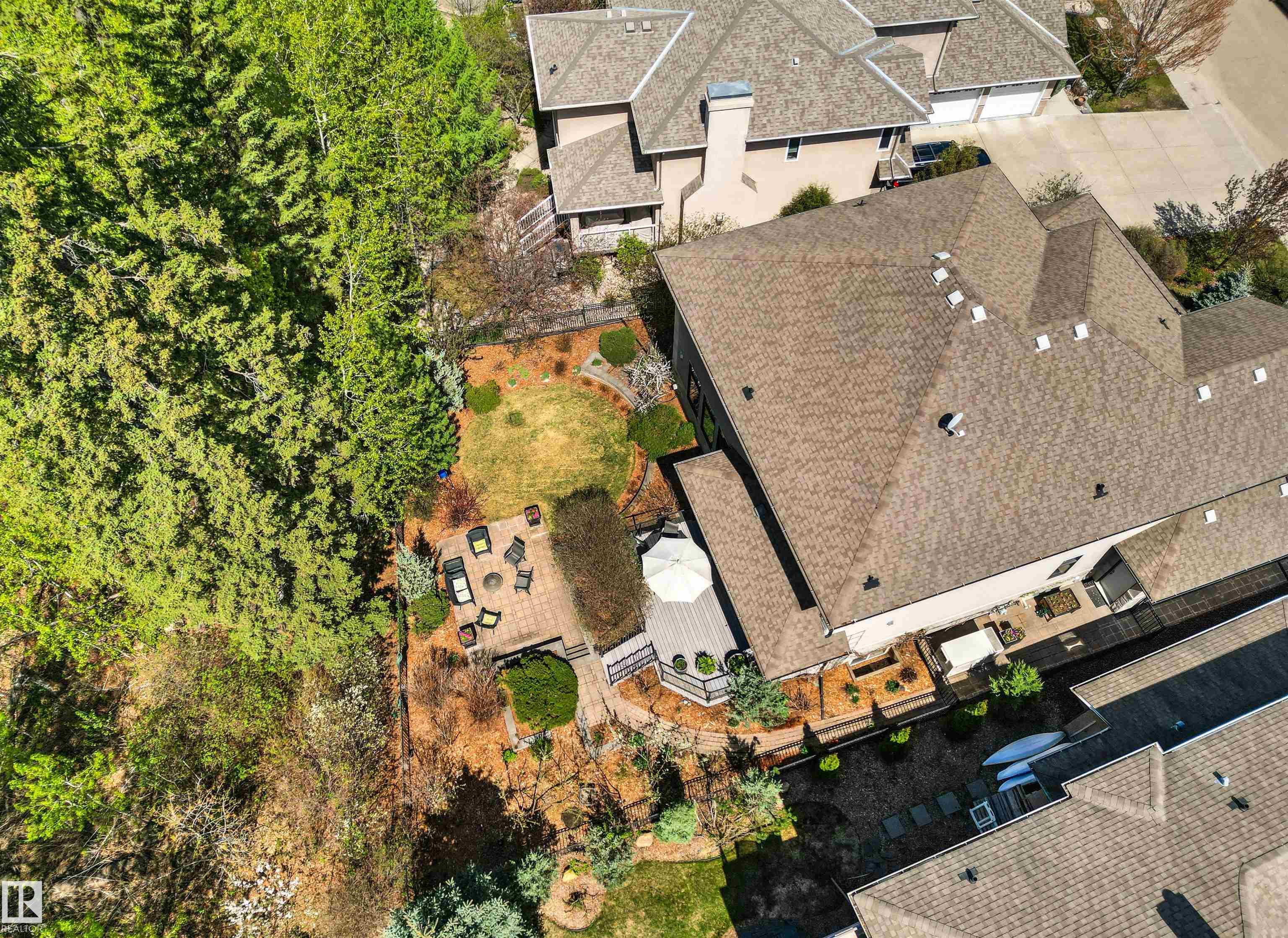 https://zimg.paragon.ice.com/ParagonImages/Property/PM/RAE/225402115/60/0/0/f8823ca212c153eb82d42afa36e02963/1/b2412a2cbce22795cc66dc75327011f3/225402115-c0608764-f966-4669-bc0a-cfcd84866a7b.JPG