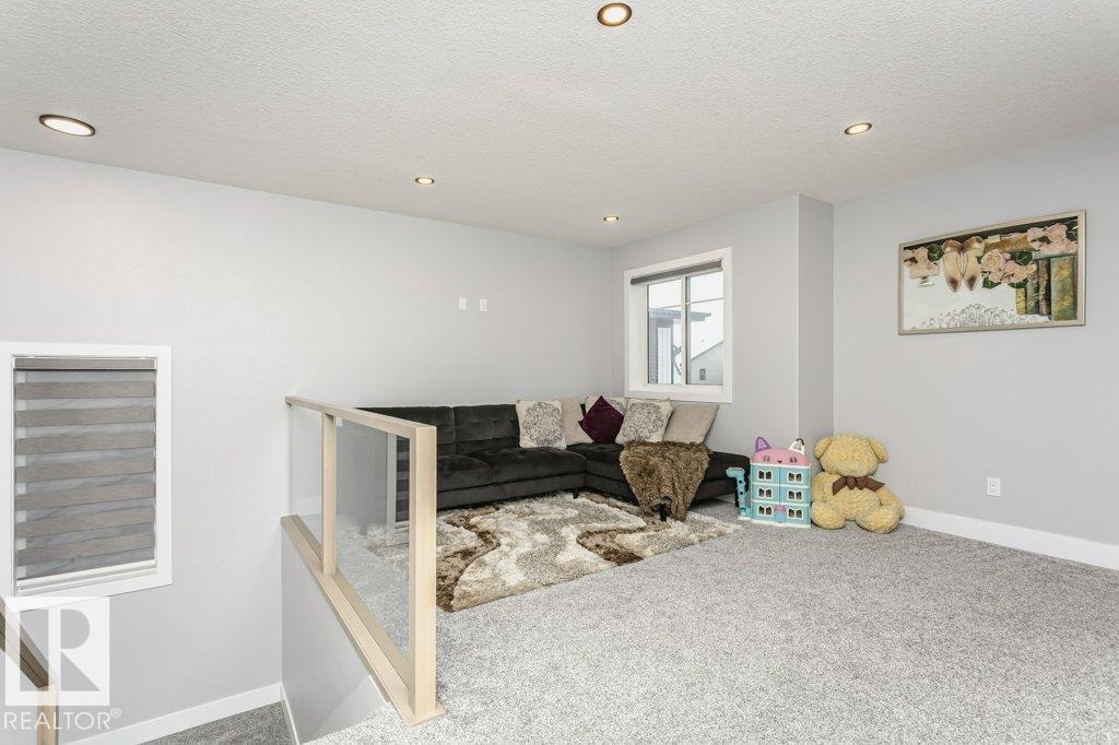 Photo 27 at 37 Brunswyck Crescent, Fenwyck, Spruce Grove