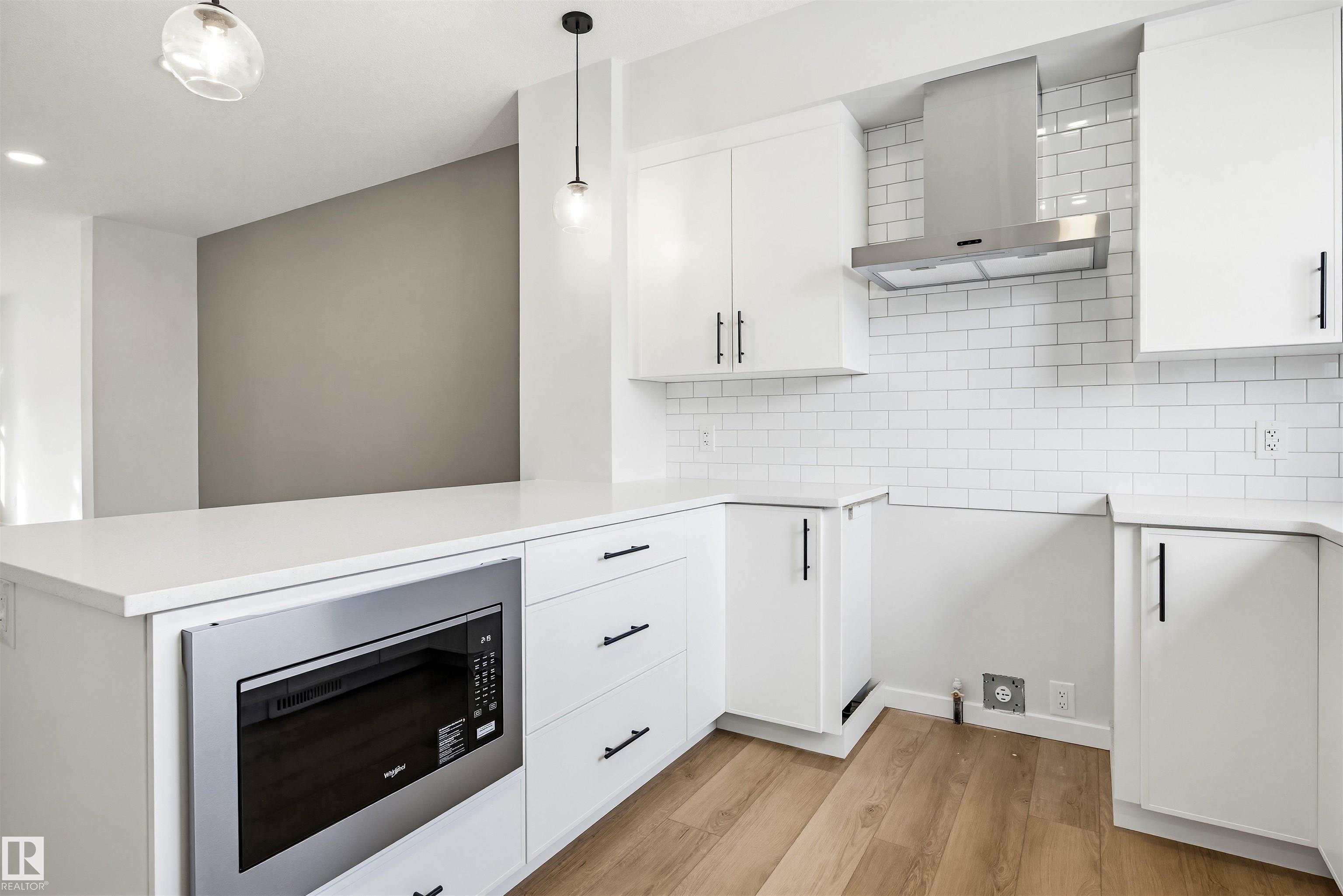 Photo 13 at 22429 83a Avenue NW, Rosenthal, Edmonton