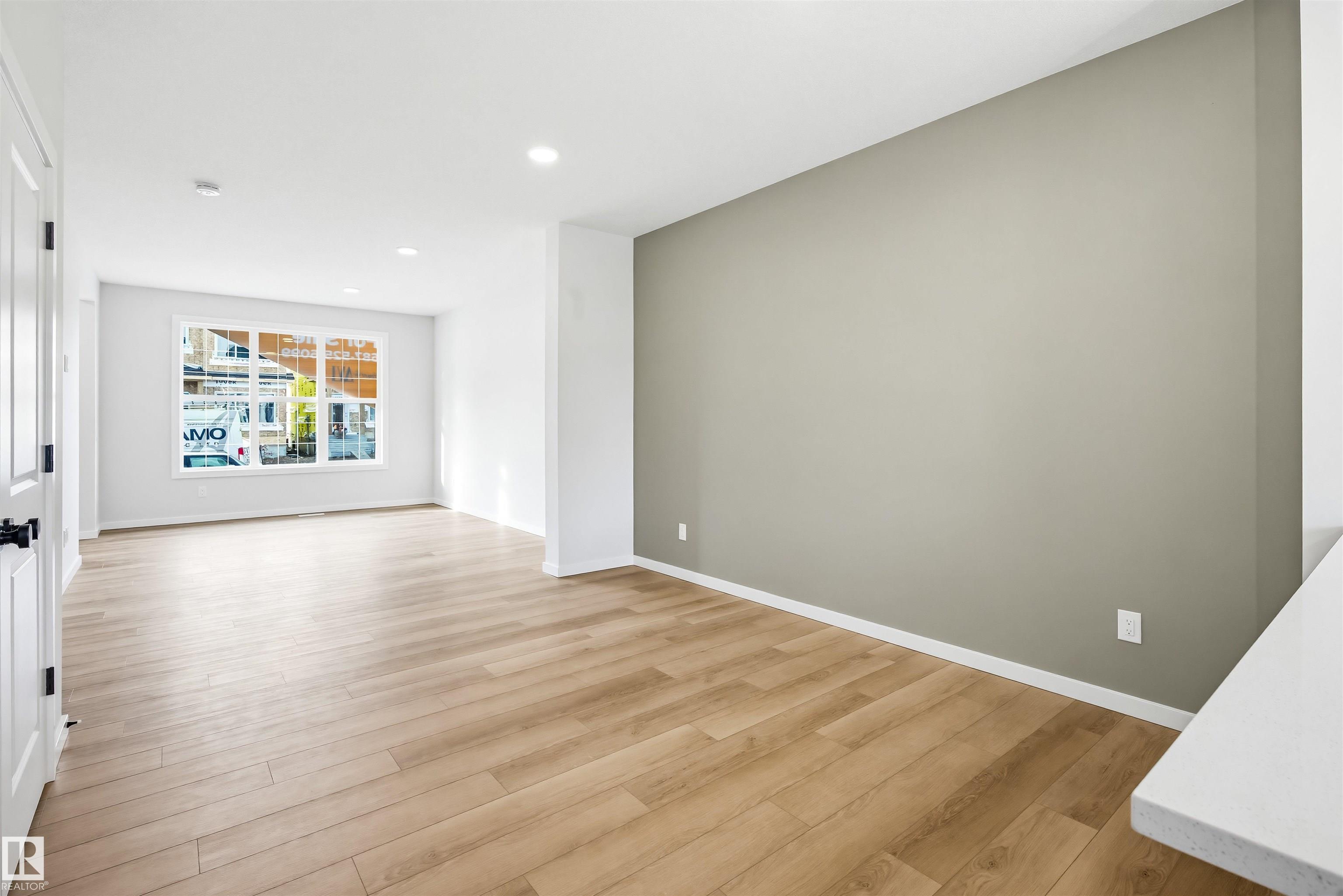 Photo 9 at 22429 83a Avenue NW, Rosenthal, Edmonton