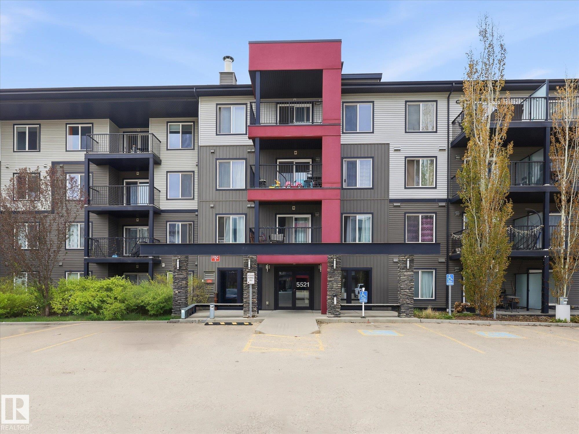 302 - 5521 7 Avenue SW, Charlesworth, Edmonton