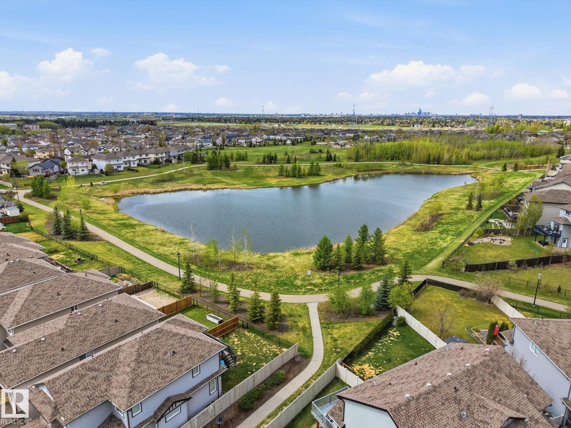Photo 32 at 302 - 5521 7 Avenue SW, Charlesworth, Edmonton