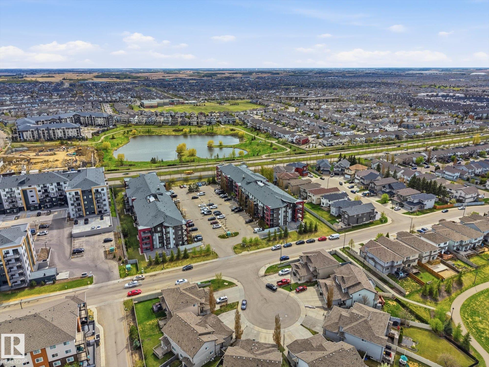 Photo 34 at 302 - 5521 7 Avenue SW, Charlesworth, Edmonton