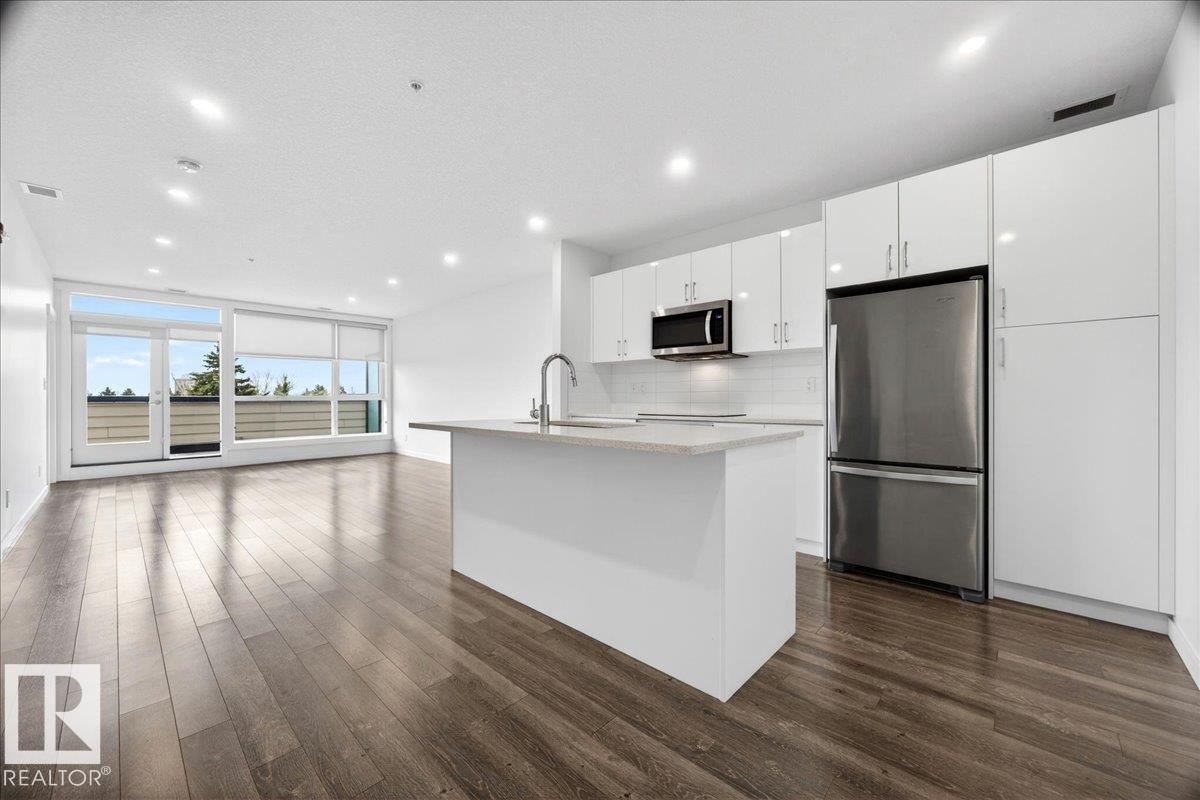 Photo 12 at 409 - 11503 76 Avenue NW, Belgravia, Edmonton
