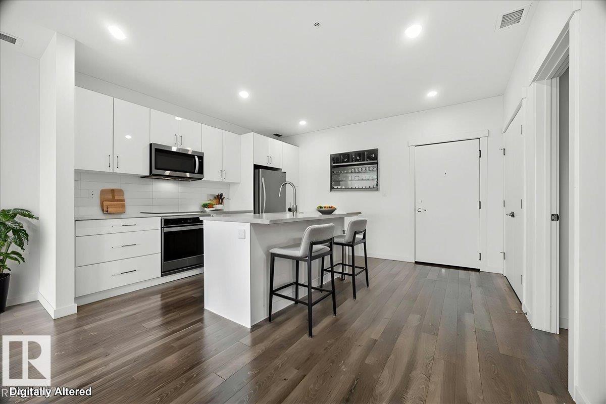 Photo 16 at 409 - 11503 76 Avenue NW, Belgravia, Edmonton