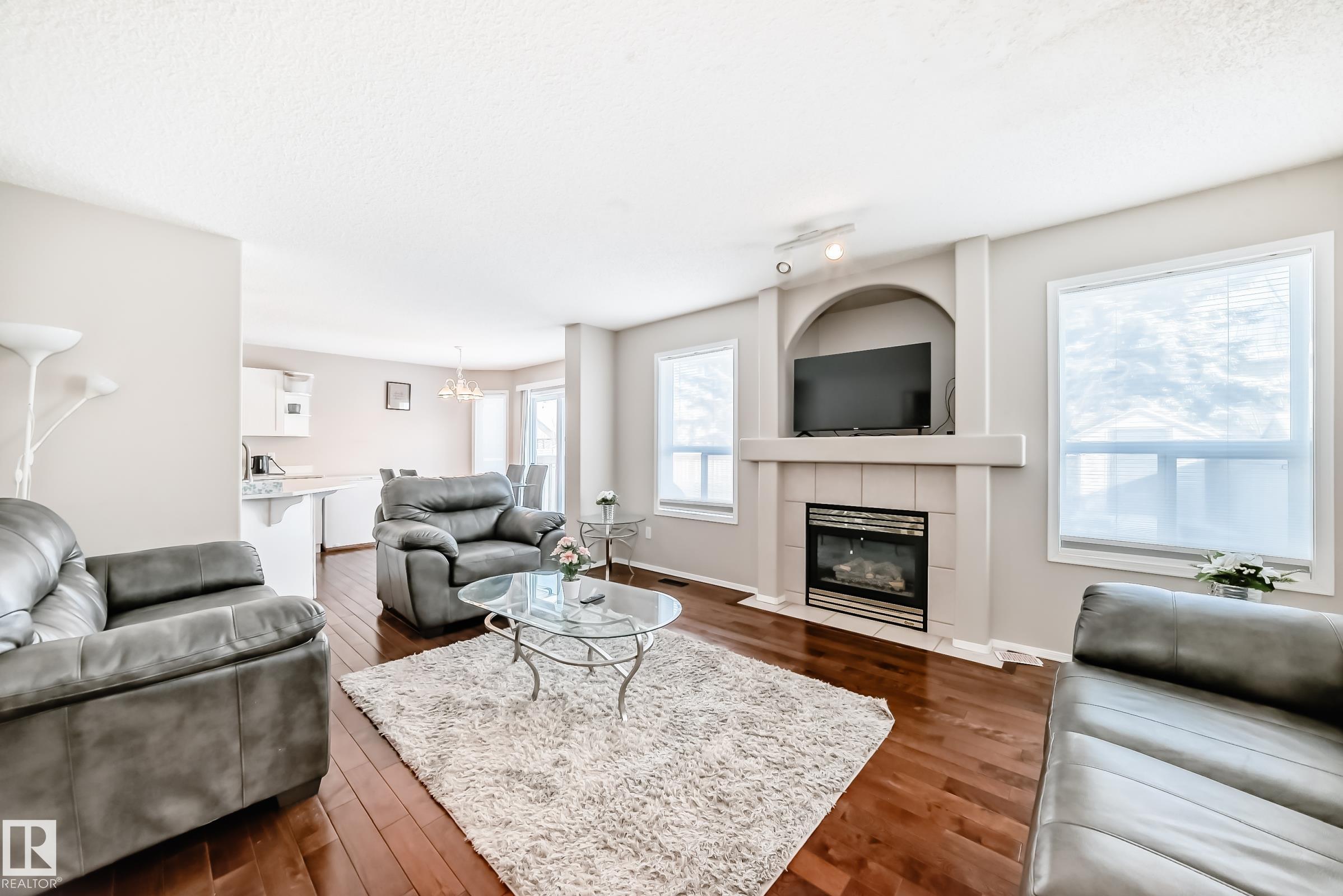 Photo 8 at 19024 50 Avenue NW, Jamieson Place, Edmonton