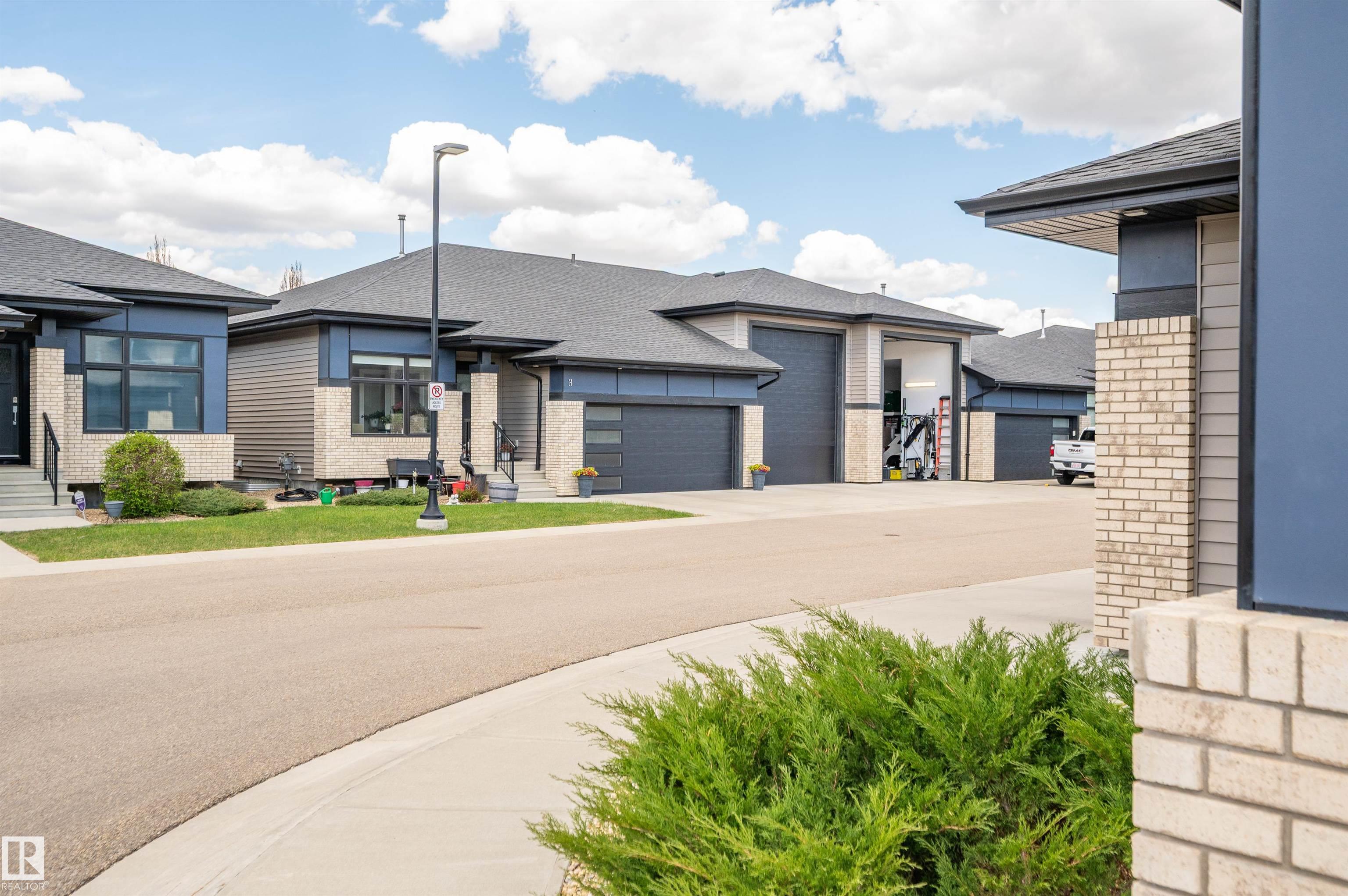 3 - 103 Allard Link SW, Allard, Edmonton