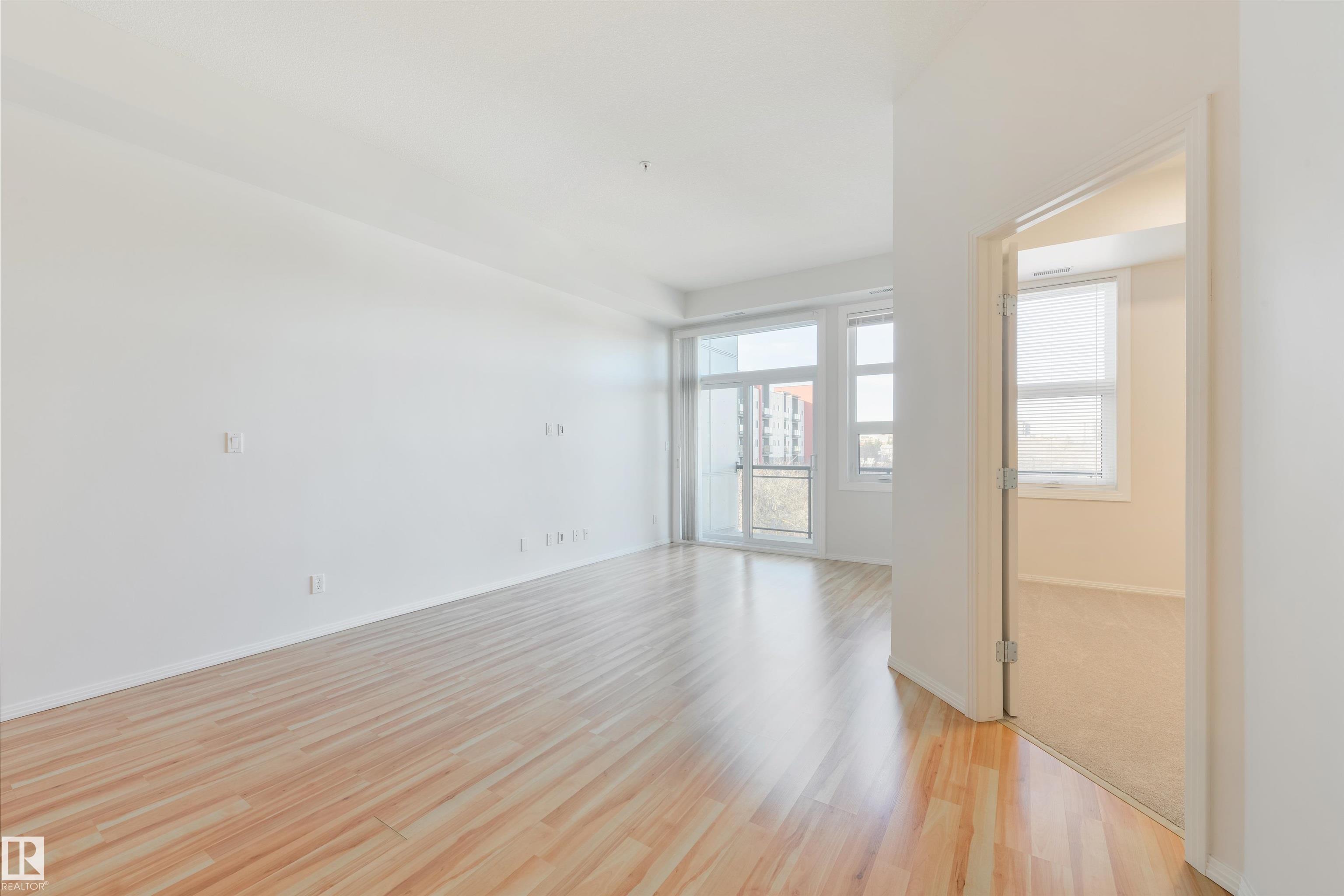 https://zimg.paragon.ice.com/ParagonImages/Property/PM/RAE/225402138/10/0/0/06e9962eda4d360e9603800edcc50be6/1/29a0ae602e58c739200659390819cf8f/225402138-8ccac50e-7fff-4f26-a0c7-8e1f19dd6b35.JPG