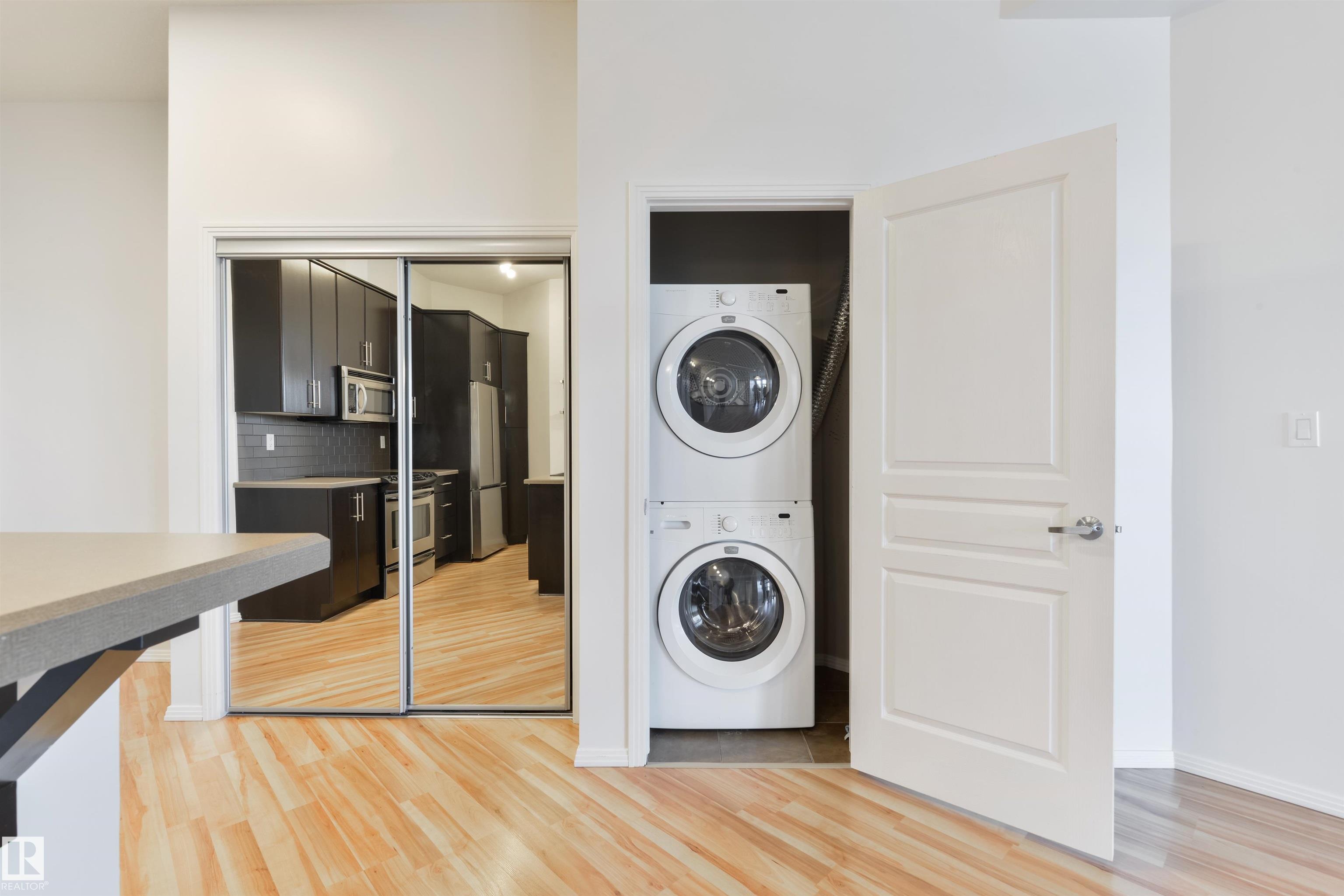 https://zimg.paragon.ice.com/ParagonImages/Property/PM/RAE/225402138/18/0/0/54c89bdd4bc5608f663ab33be5113e69/1/29a0ae602e58c739200659390819cf8f/225402138-dbc33b31-69a3-4a40-b300-69ec39290111.JPG