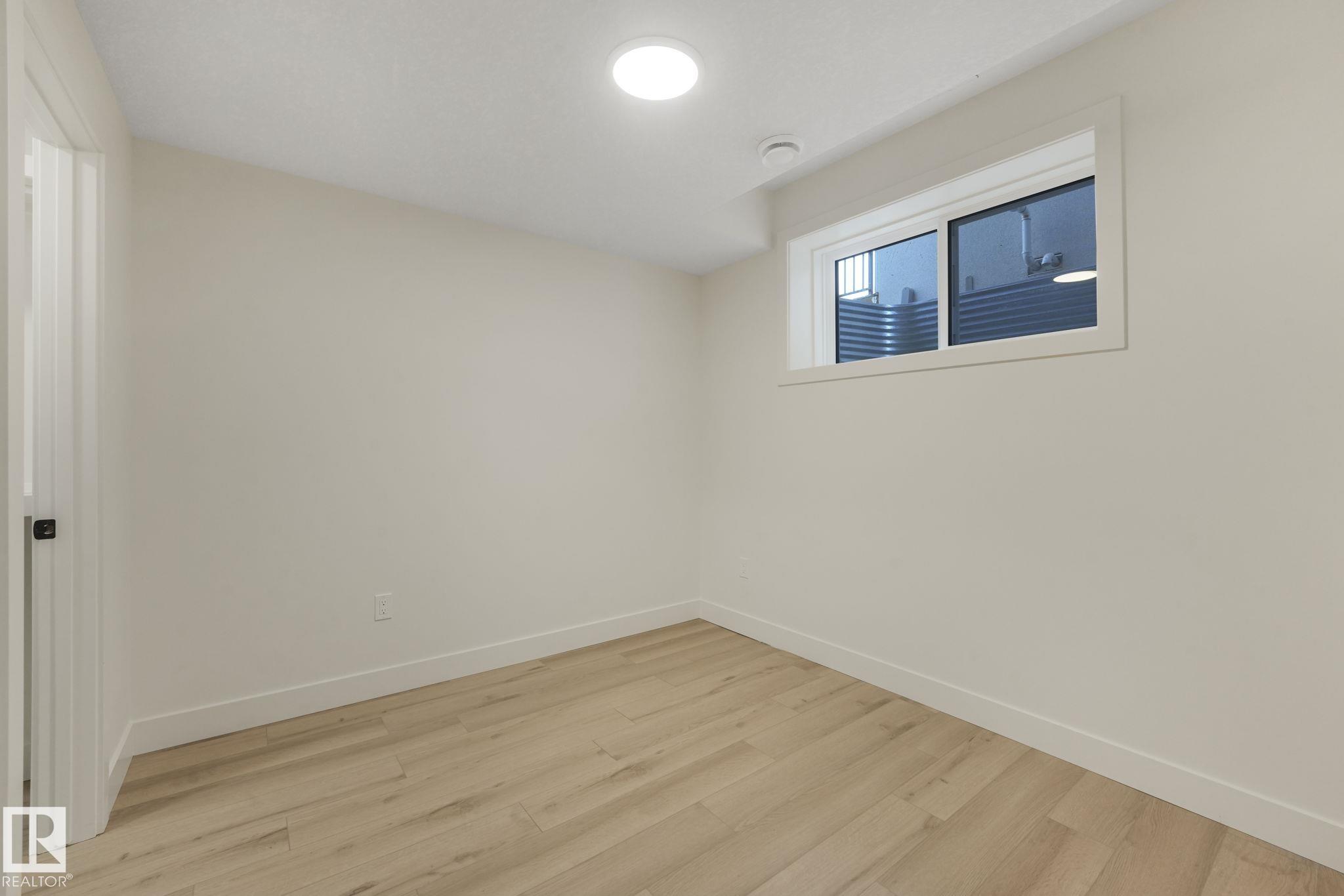 Photo 53 at 10965 129 Street NW, Westmount, Edmonton