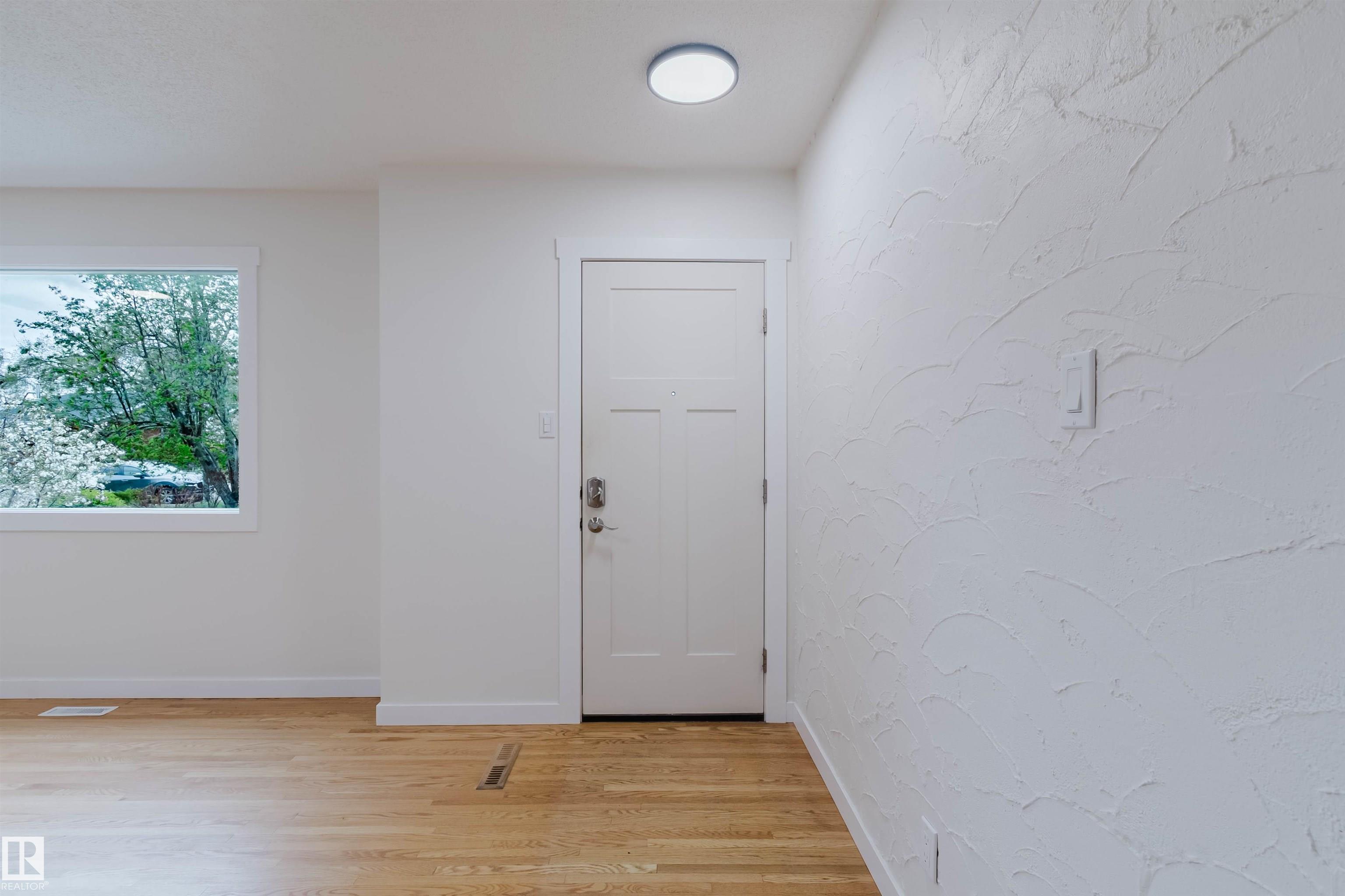 Picture for 8311 160 ST NW