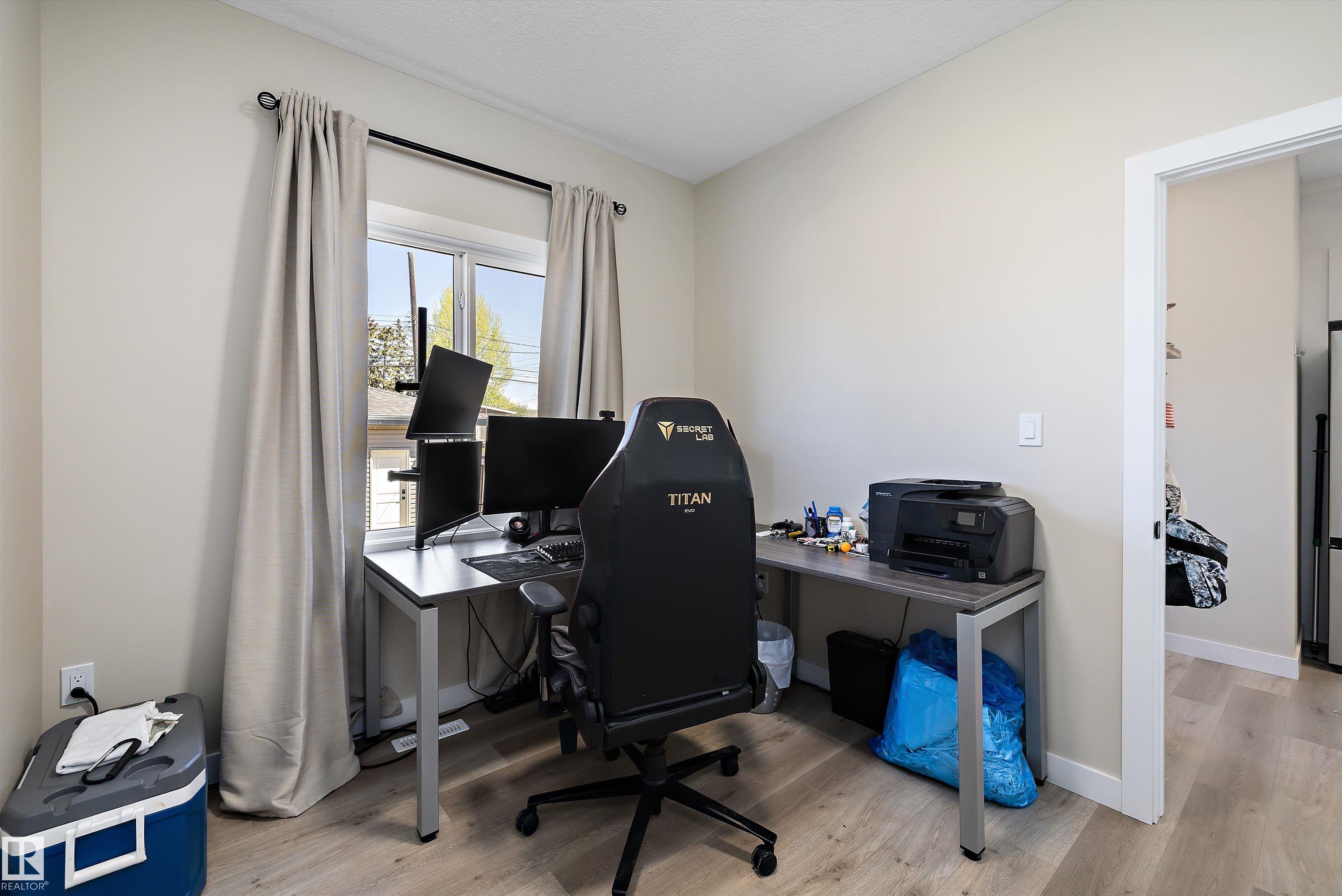 Photo 18 at 7208 78 Avenue NW, King Edward Park, Edmonton