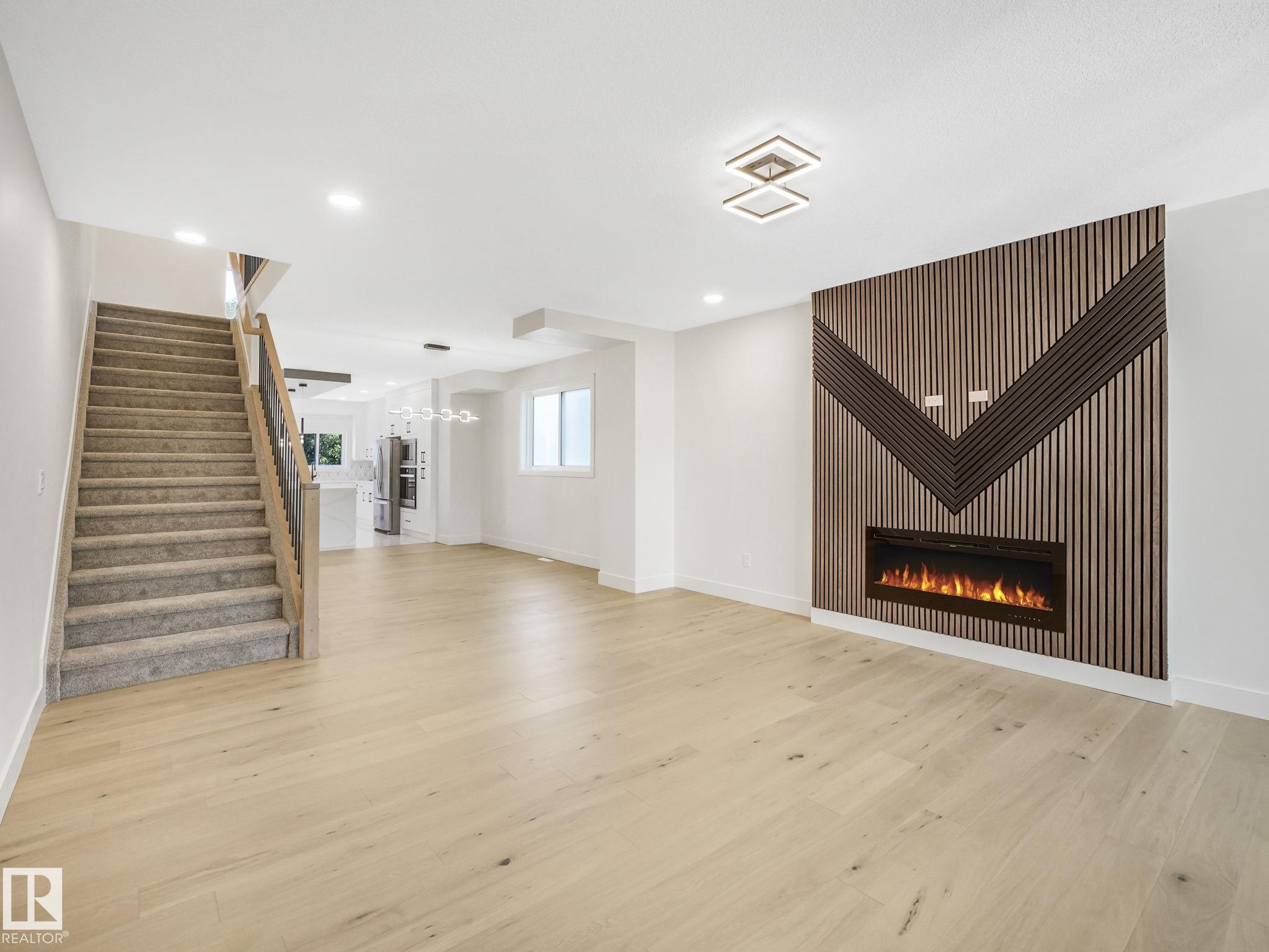 Photo 8 at 10963 129 Street NW, Westmount, Edmonton