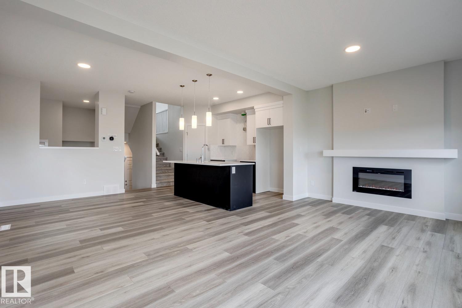 308 Brae Way, Black Stone, Leduc