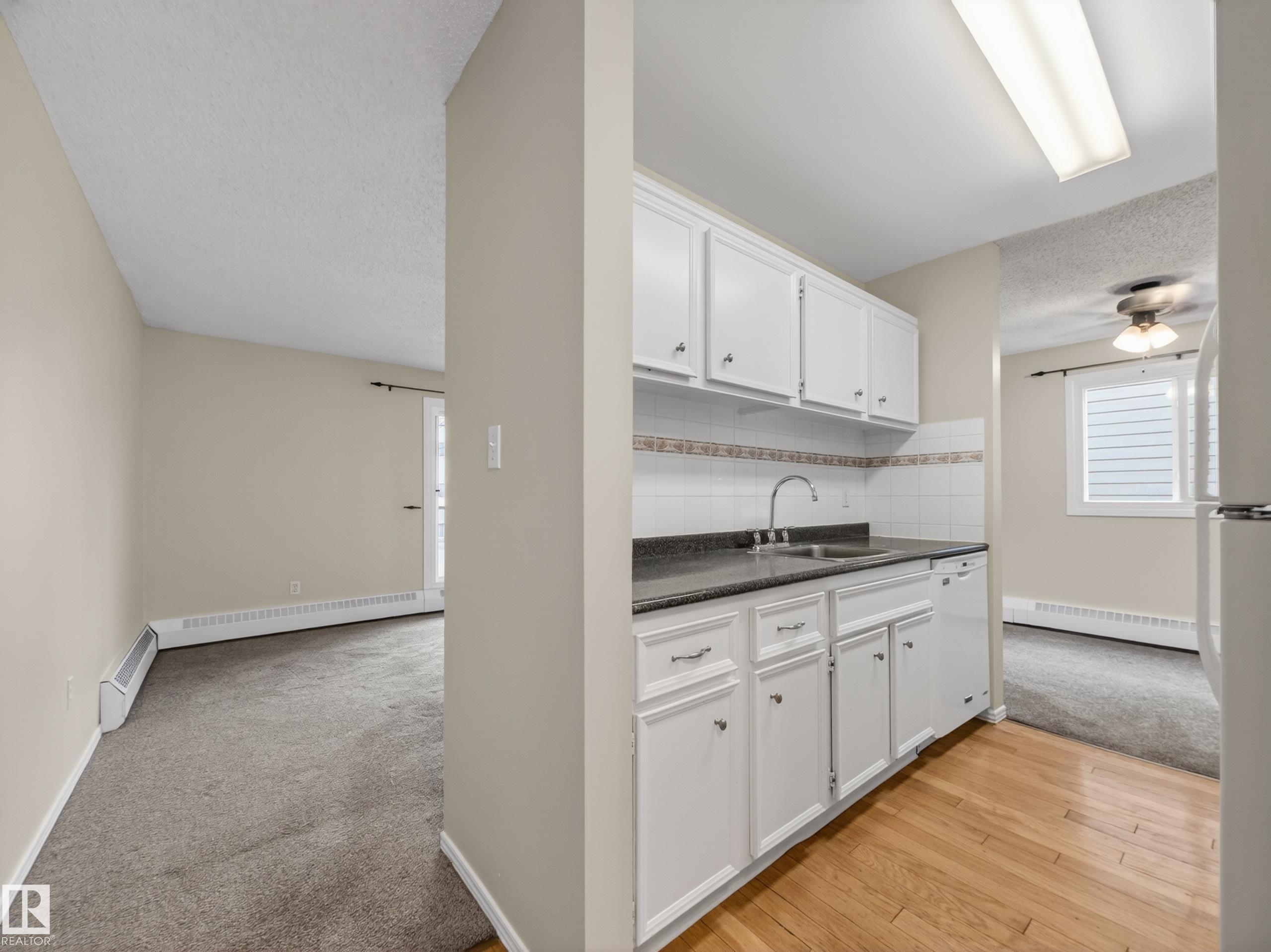Photo 8 at 204 - 10731 84 Avenue NW, Garneau, Edmonton