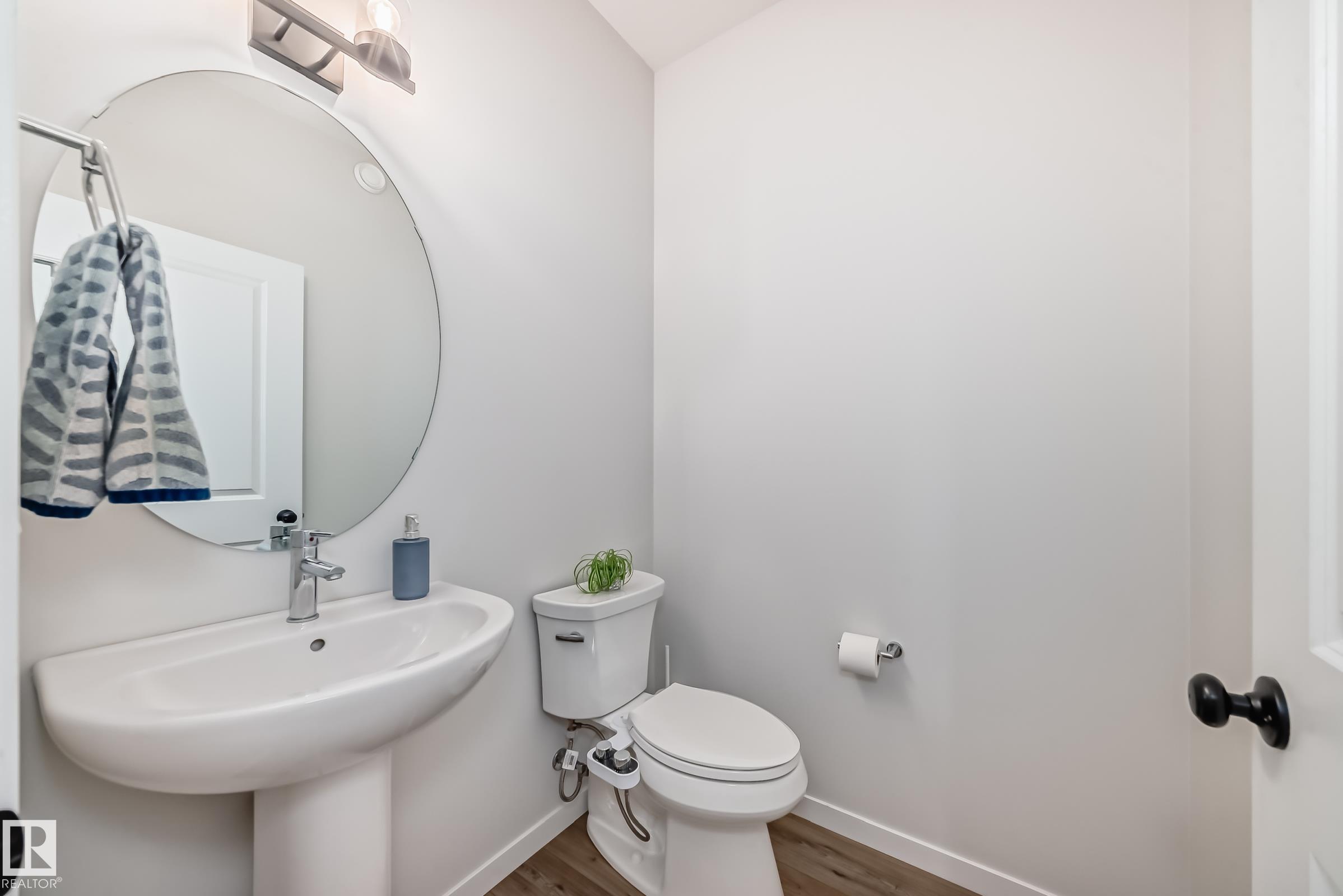 https://zimg.paragon.ice.com/ParagonImages/Property/PM/RAE/225402146/15/0/0/d49519f3dba6821ffe860e3e944e2ab0/1/26a78871467eb368f0f5327ba849e05b/225402146-F3BC8454-0500-43E4-B395-6D356D1B4233.JPG