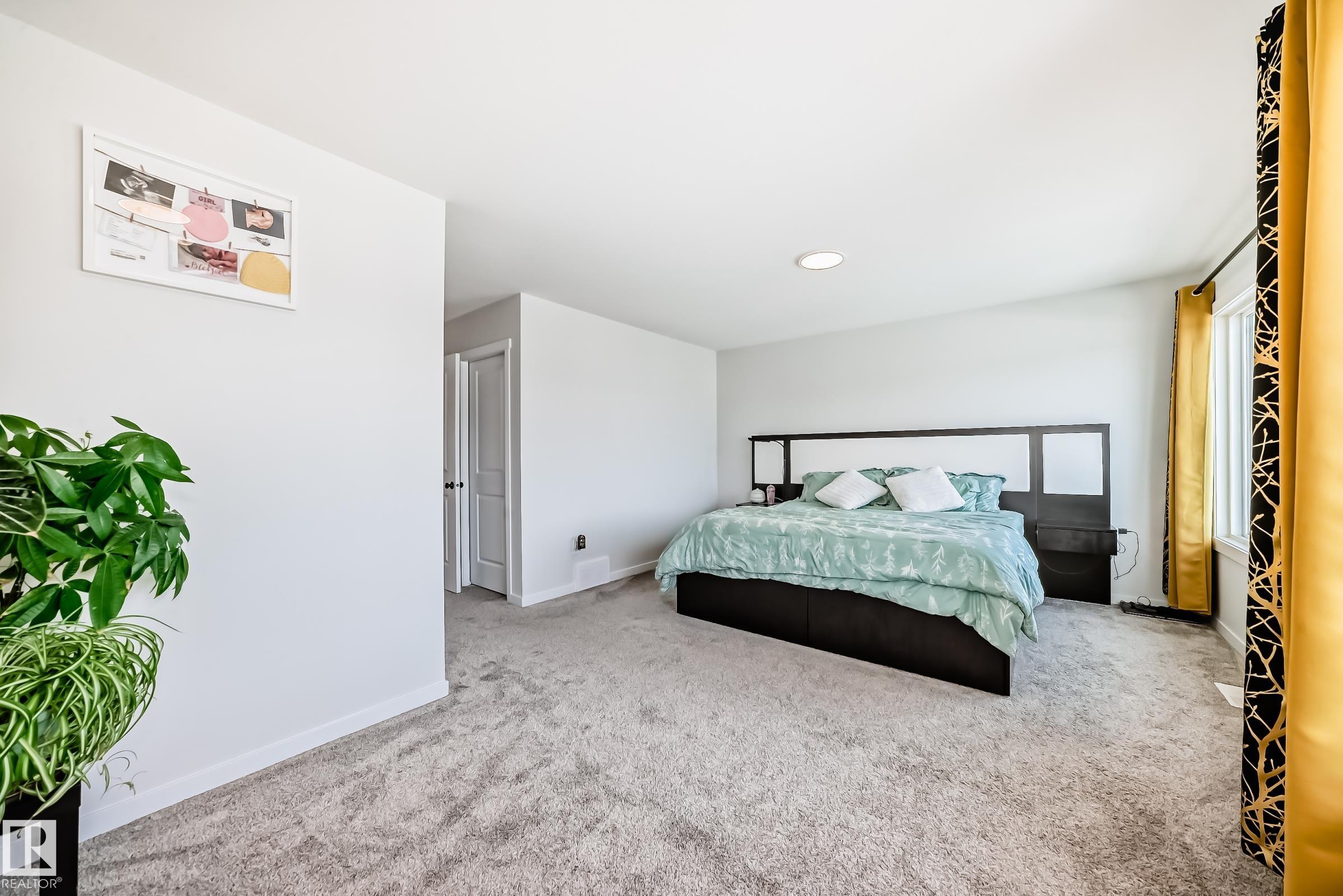 https://zimg.paragon.ice.com/ParagonImages/Property/PM/RAE/225402146/18/0/0/244a30bd8909912e2971b0b1f599afed/1/26a78871467eb368f0f5327ba849e05b/225402146-AB25C4EC-8004-4596-AA22-A2D32BF0918B.JPG