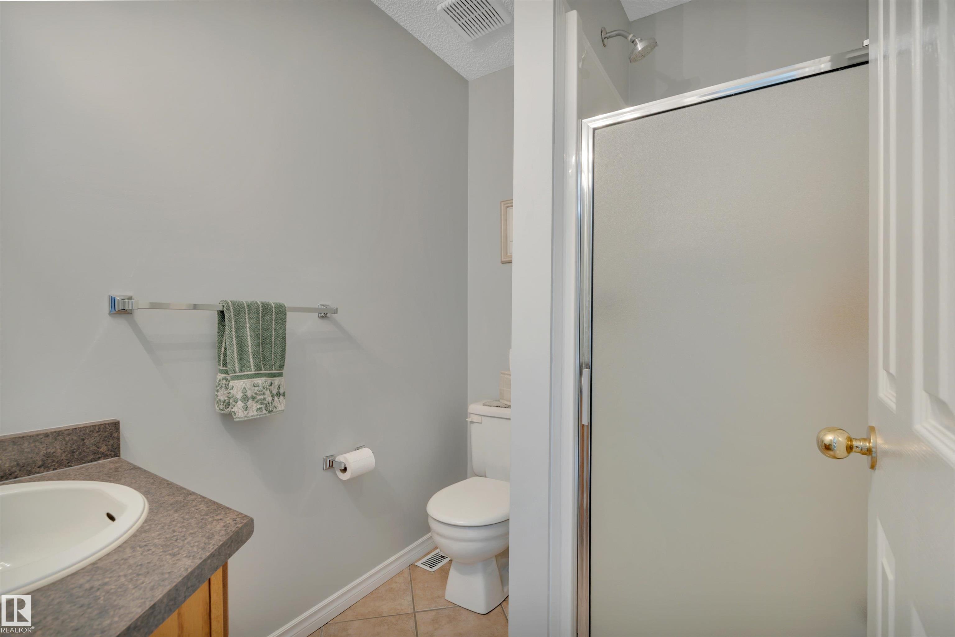 https://zimg.paragon.ice.com/ParagonImages/Property/PM/RAE/225402150/24/0/0/a378d04323774fd20bf6eed25515f8de/1/c7a67dd44df1d1a290fc8738fd065c64/225402150-9da6f8f5-3cd3-4e50-a9f0-bd46025b7c20.JPG