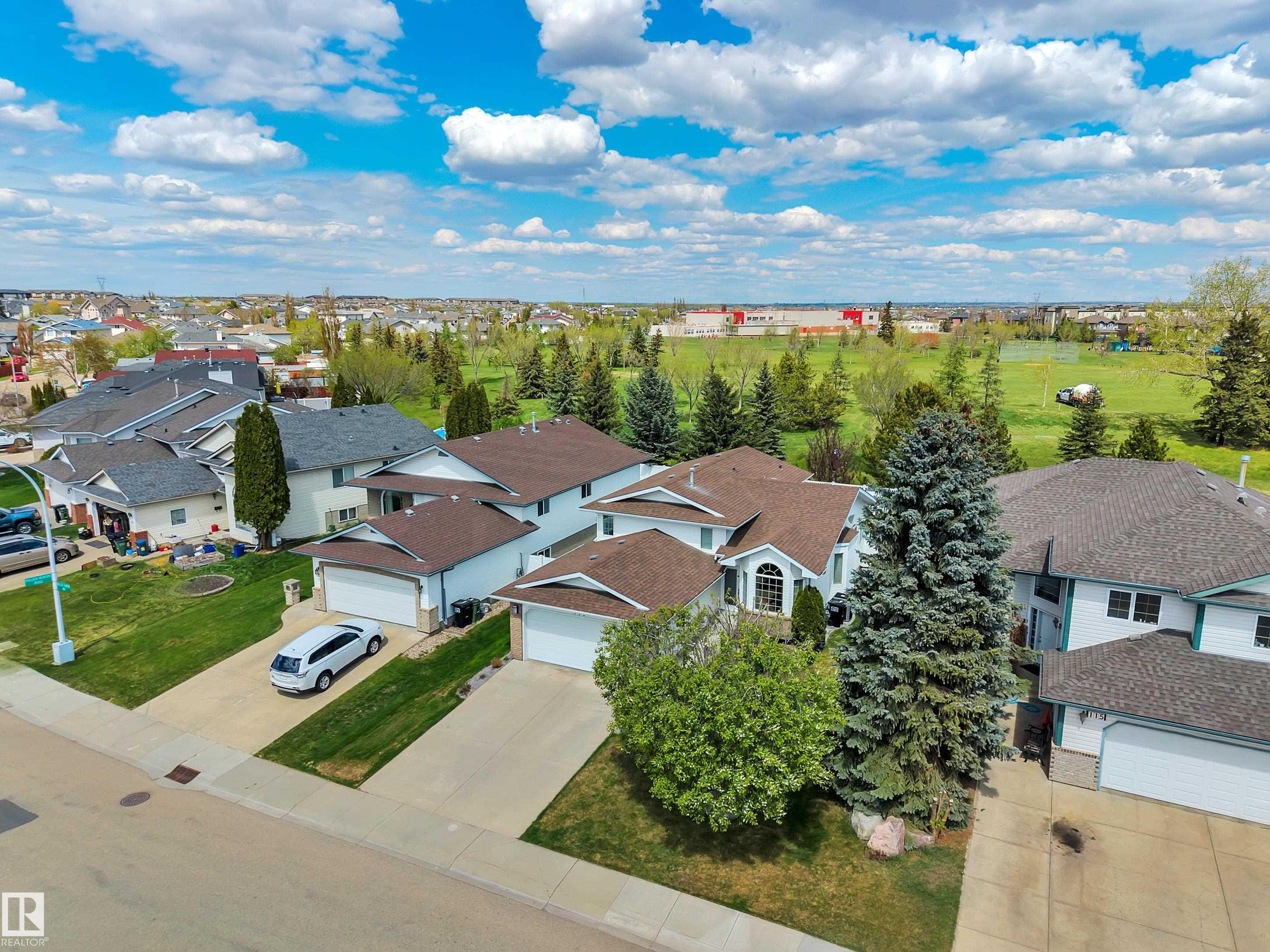 https://zimg.paragon.ice.com/ParagonImages/Property/PM/RAE/225402150/58/0/0/1213ad0c0bdfbf5fe98e7a458e155fd7/1/c7a67dd44df1d1a290fc8738fd065c64/225402150-181460b5-82c5-4596-b367-30f918b6b4cf.JPG