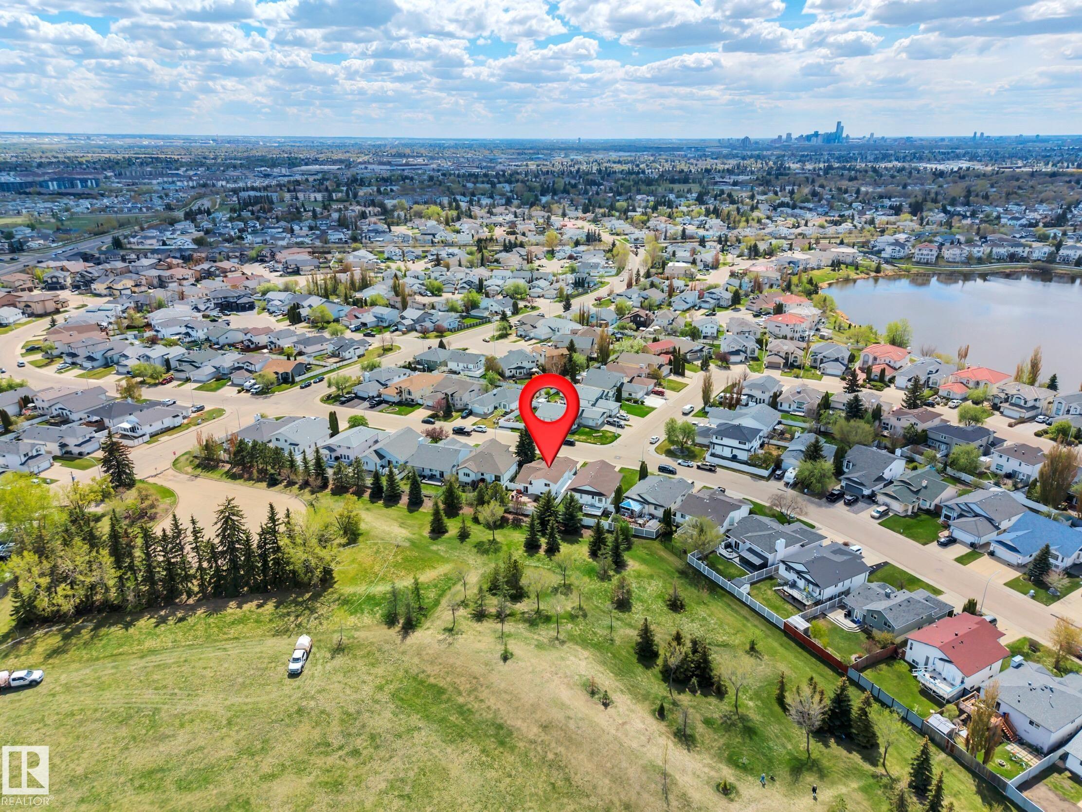 https://zimg.paragon.ice.com/ParagonImages/Property/PM/RAE/225402150/63/0/0/2bd64af855b77c9e373765b1466cae88/1/c7a67dd44df1d1a290fc8738fd065c64/225402150-bef6e7a3-b232-49d0-8fe5-8ff5f2ef9a87.JPG