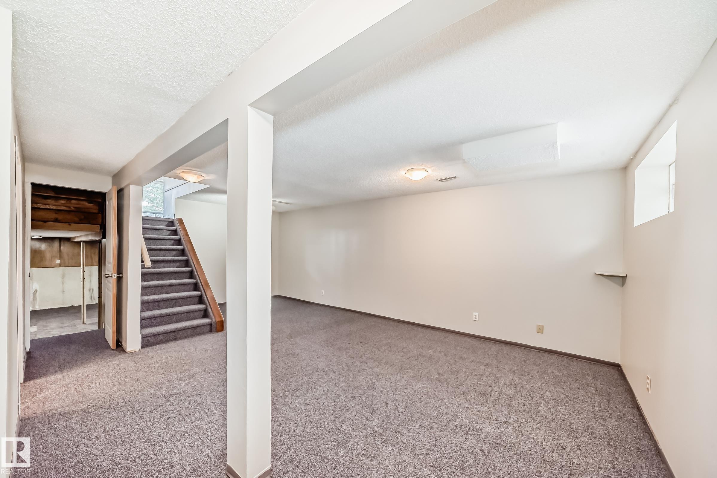 Photo 32 at 8516 190 Street NW, Aldergrove, Edmonton