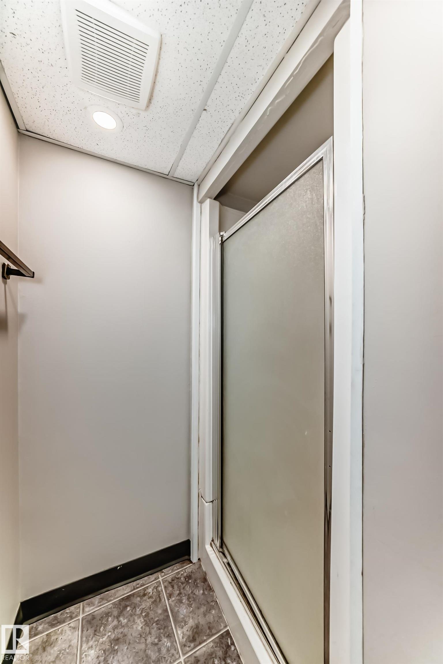Photo 34 at 8516 190 Street NW, Aldergrove, Edmonton