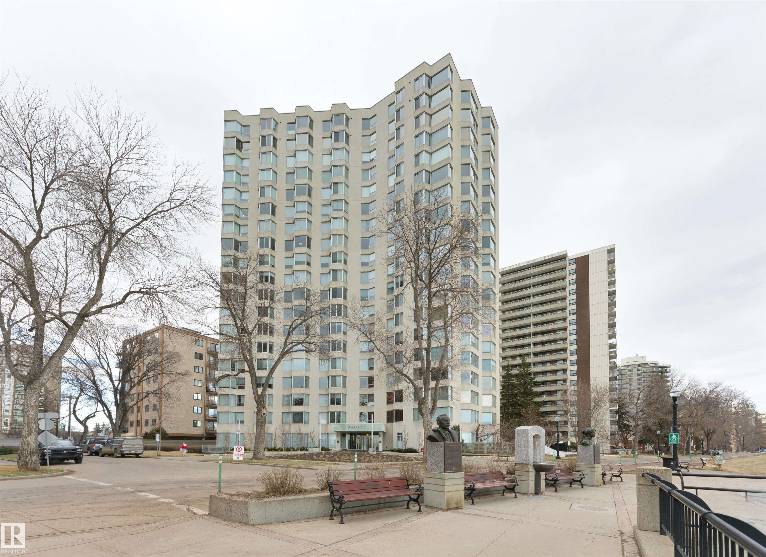 201 - 11826 100 Avenue NW, Wîhkwêntôwin, Edmonton