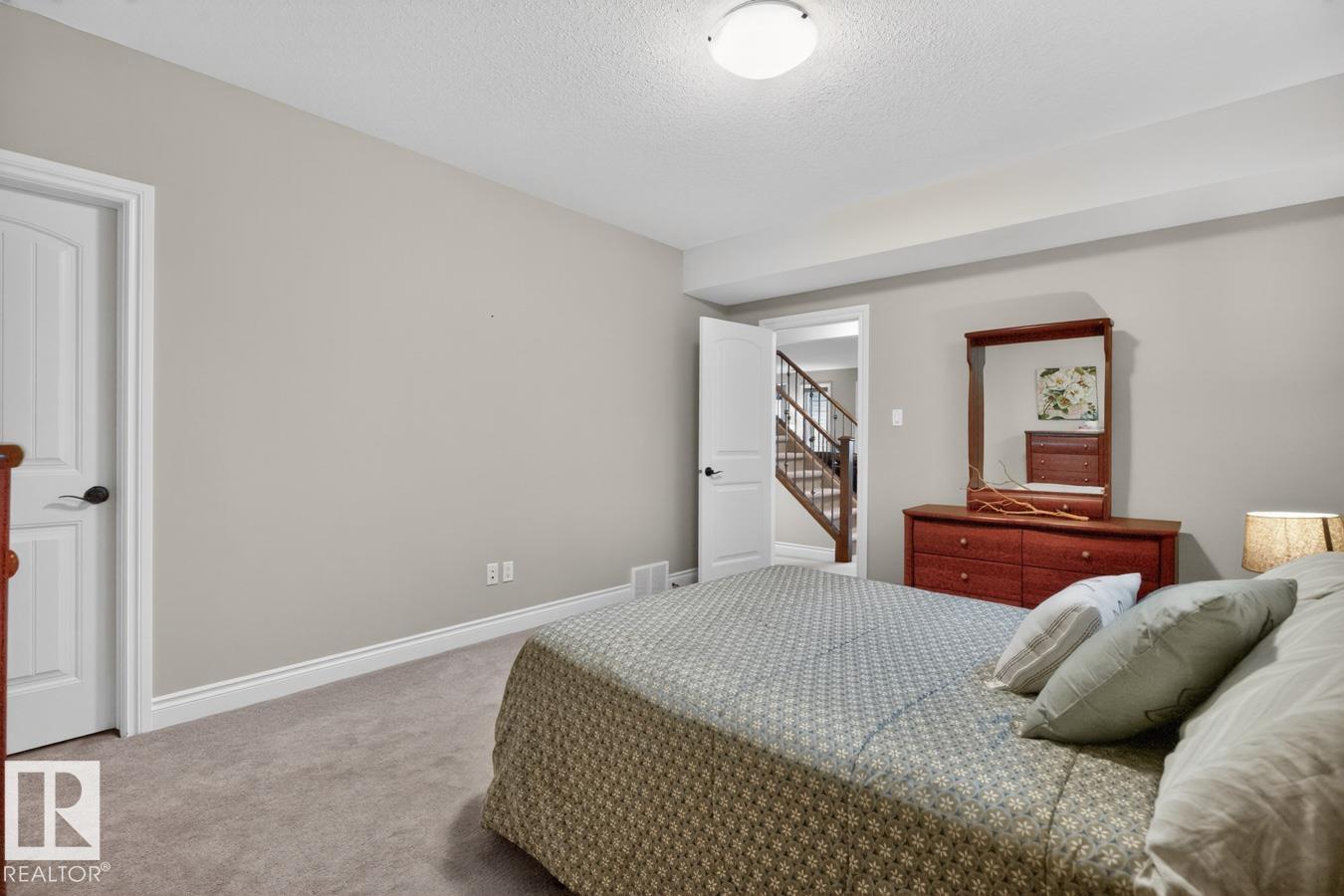 Photo 38 at 4232 8 Street NW, Maple Crest, Edmonton