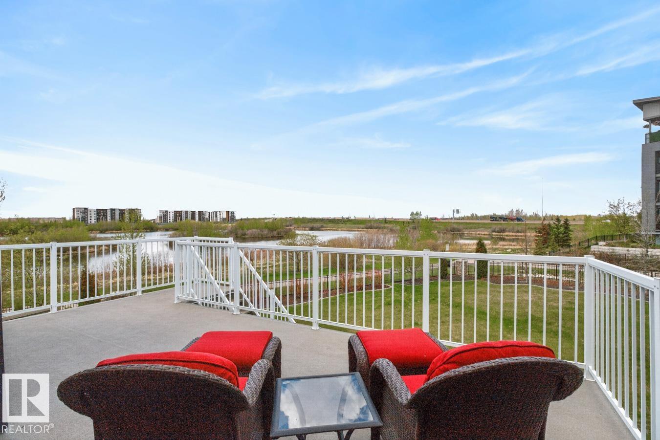 Photo 42 at 4232 8 Street NW, Maple Crest, Edmonton