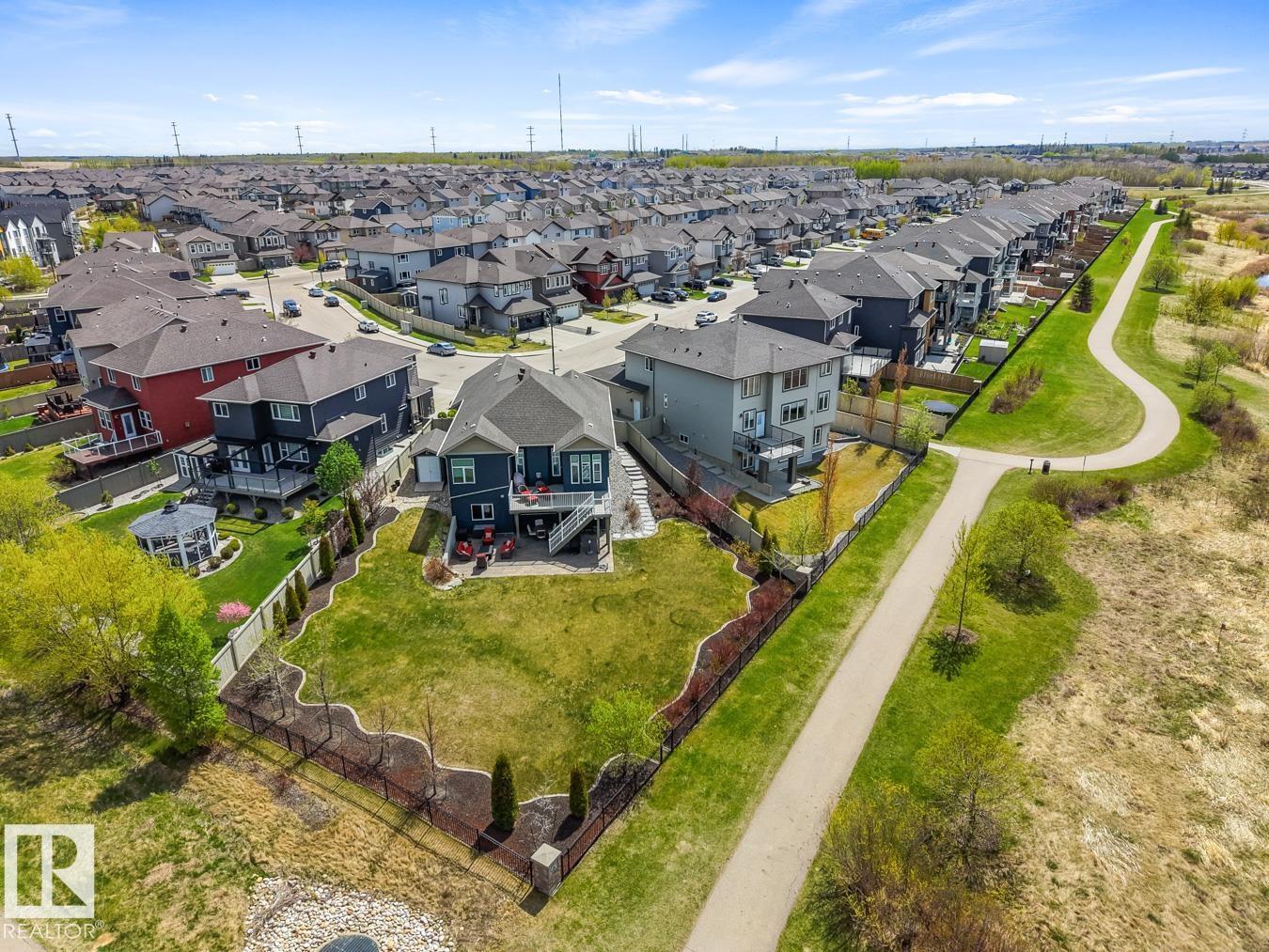 Photo 59 at 4232 8 Street NW, Maple Crest, Edmonton