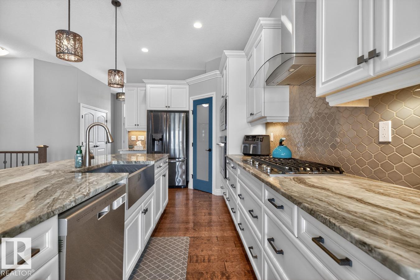 Photo 7 at 4232 8 Street NW, Maple Crest, Edmonton