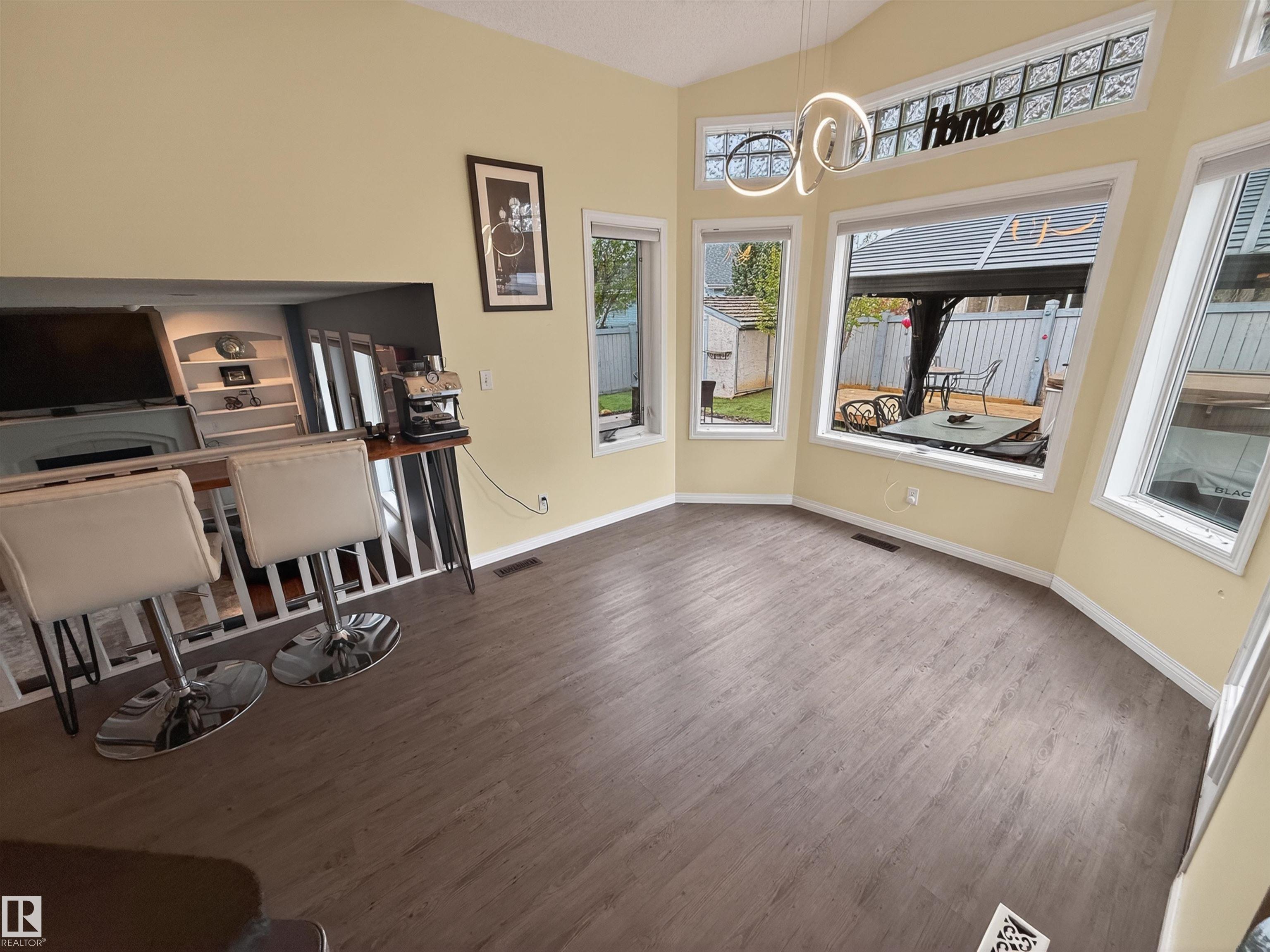 Photo 15 at 11 Lacombe Drive, Lacombe Park, St. Albert
