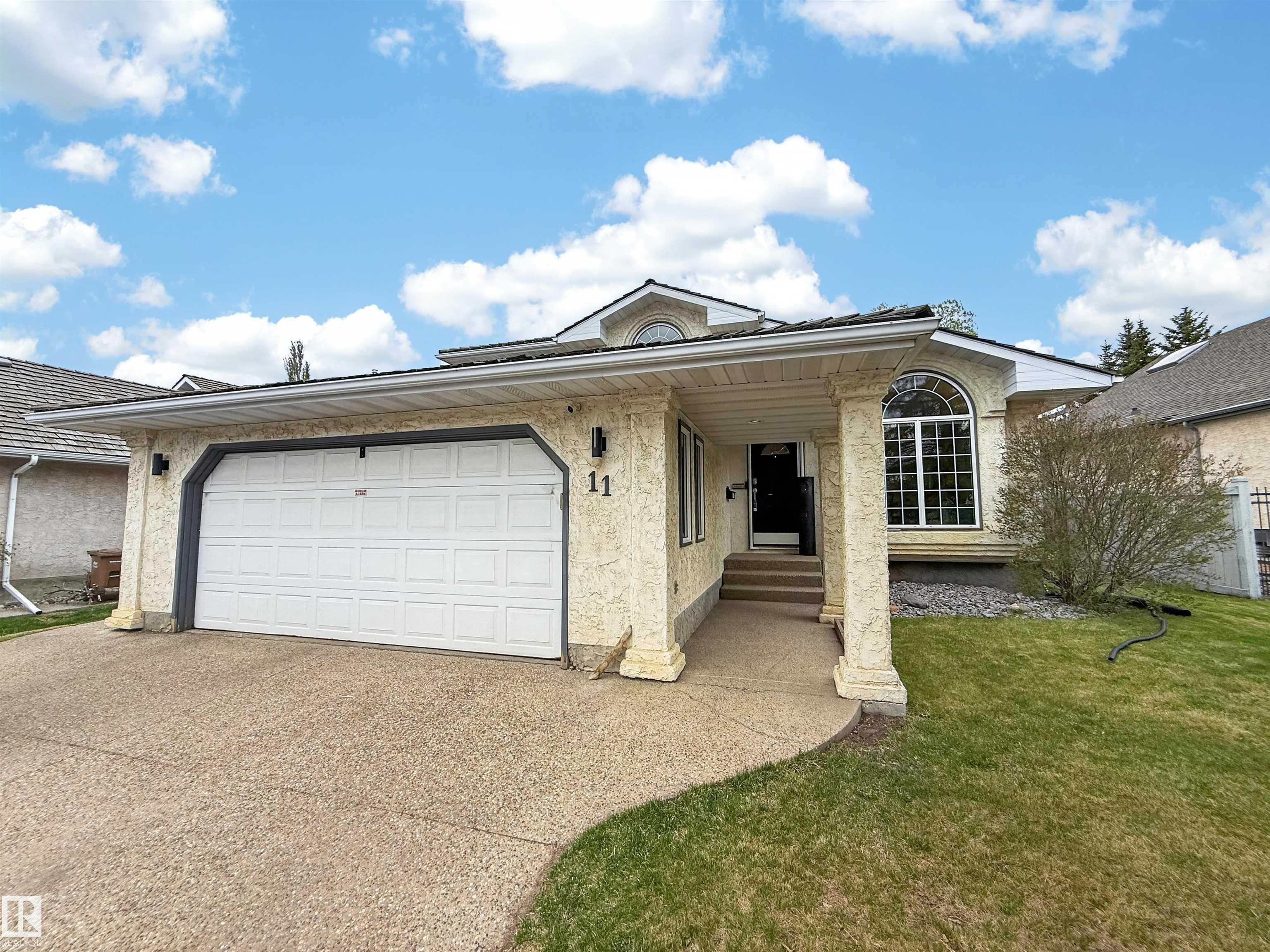 Photo 6 at 11 Lacombe Drive, Lacombe Park, St. Albert