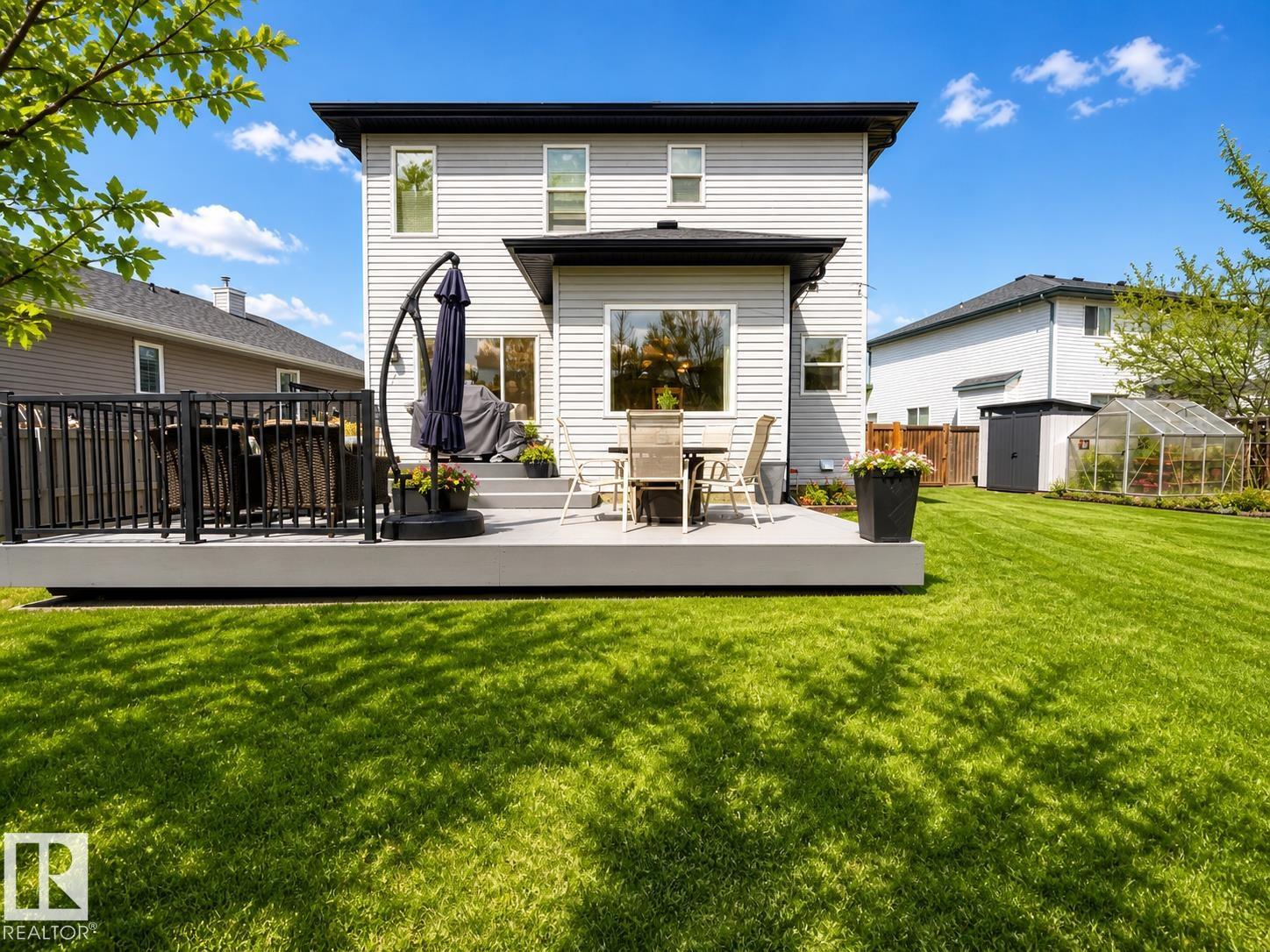112 Lakeland point(e), Beaumont Lakes, Beaumont