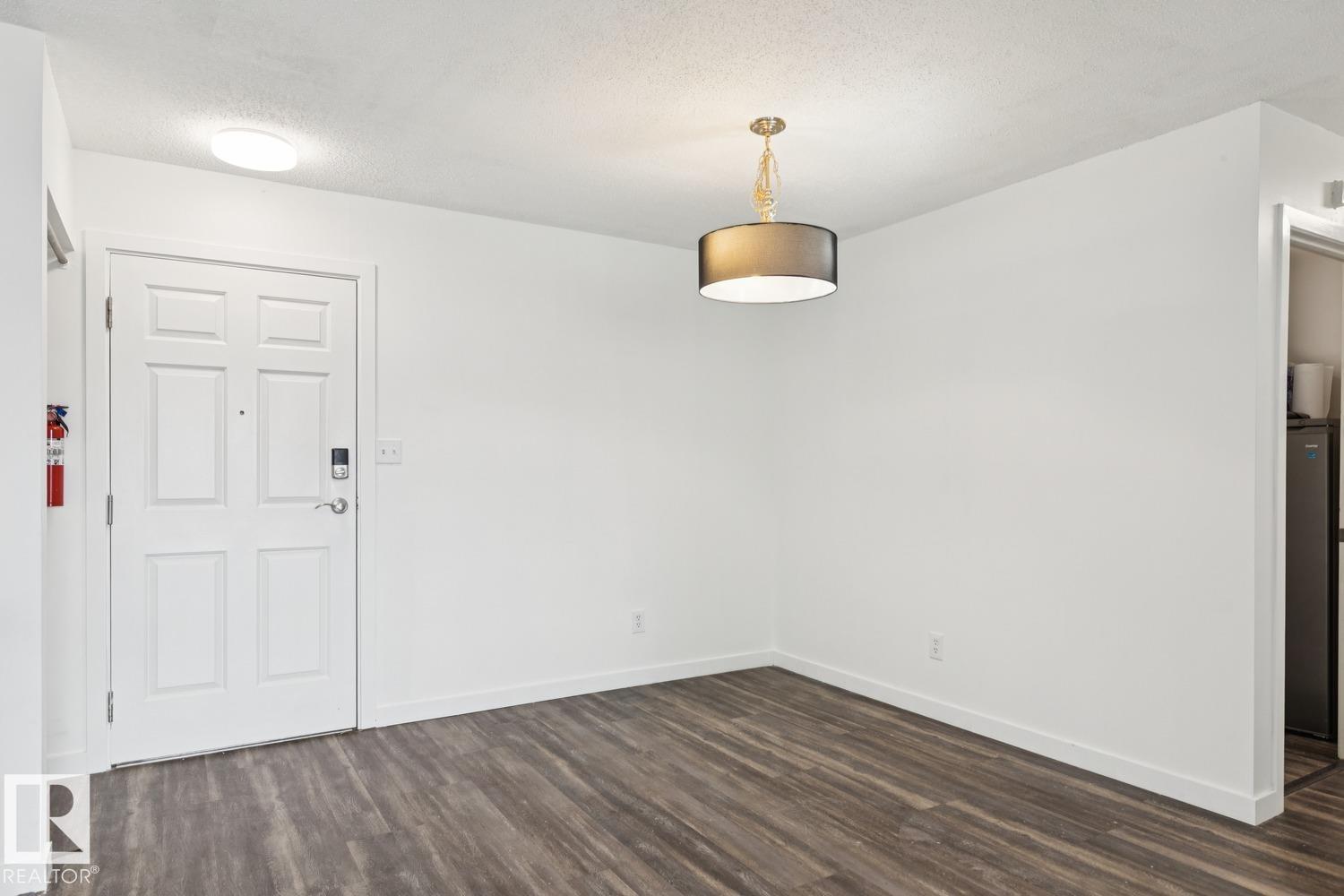 Photo 14 at 411 - 9010 106 Avenue NW, Boyle Street, Edmonton