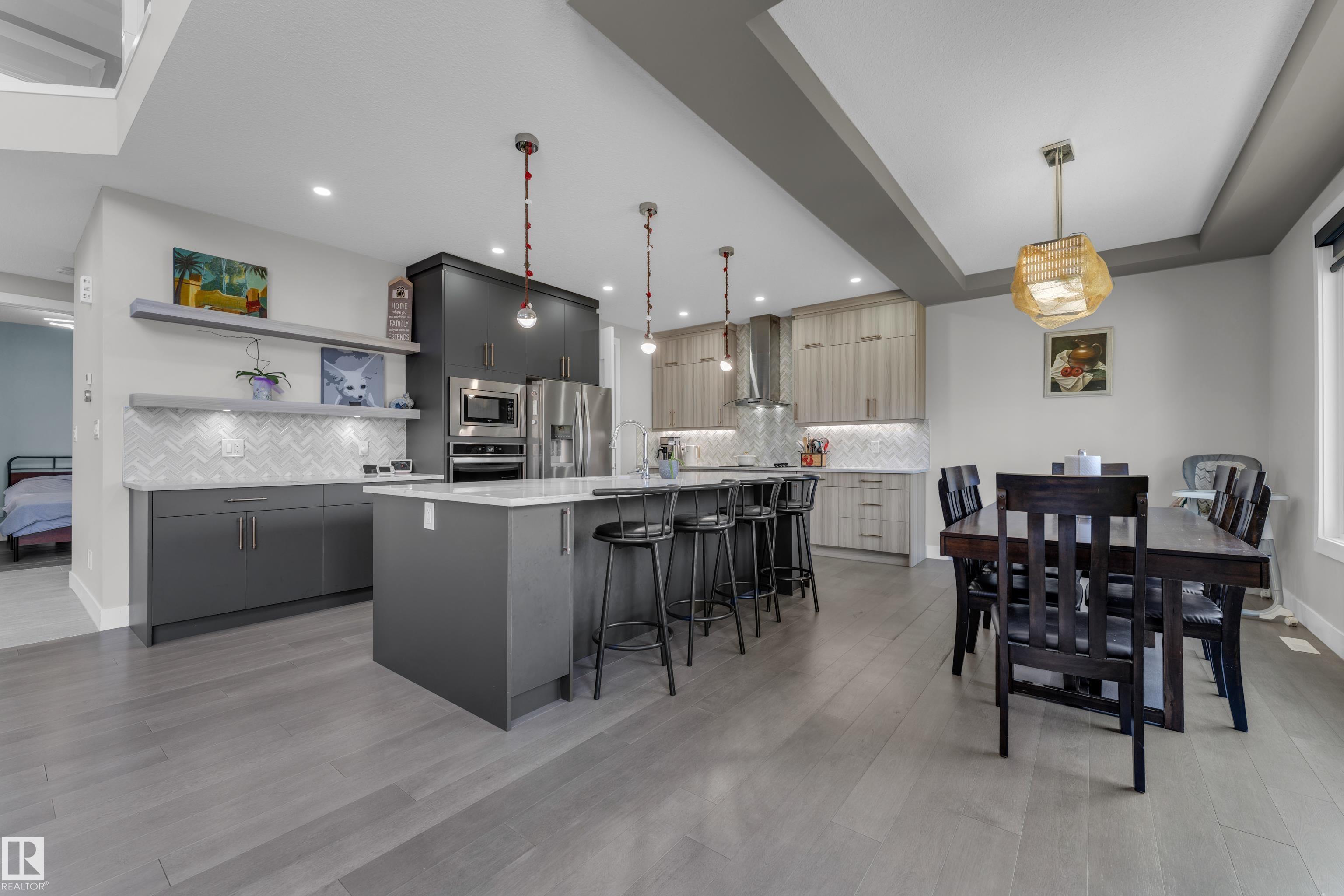Photo 18 at 9 Lincoln Court, Stoneshire, Spruce Grove
