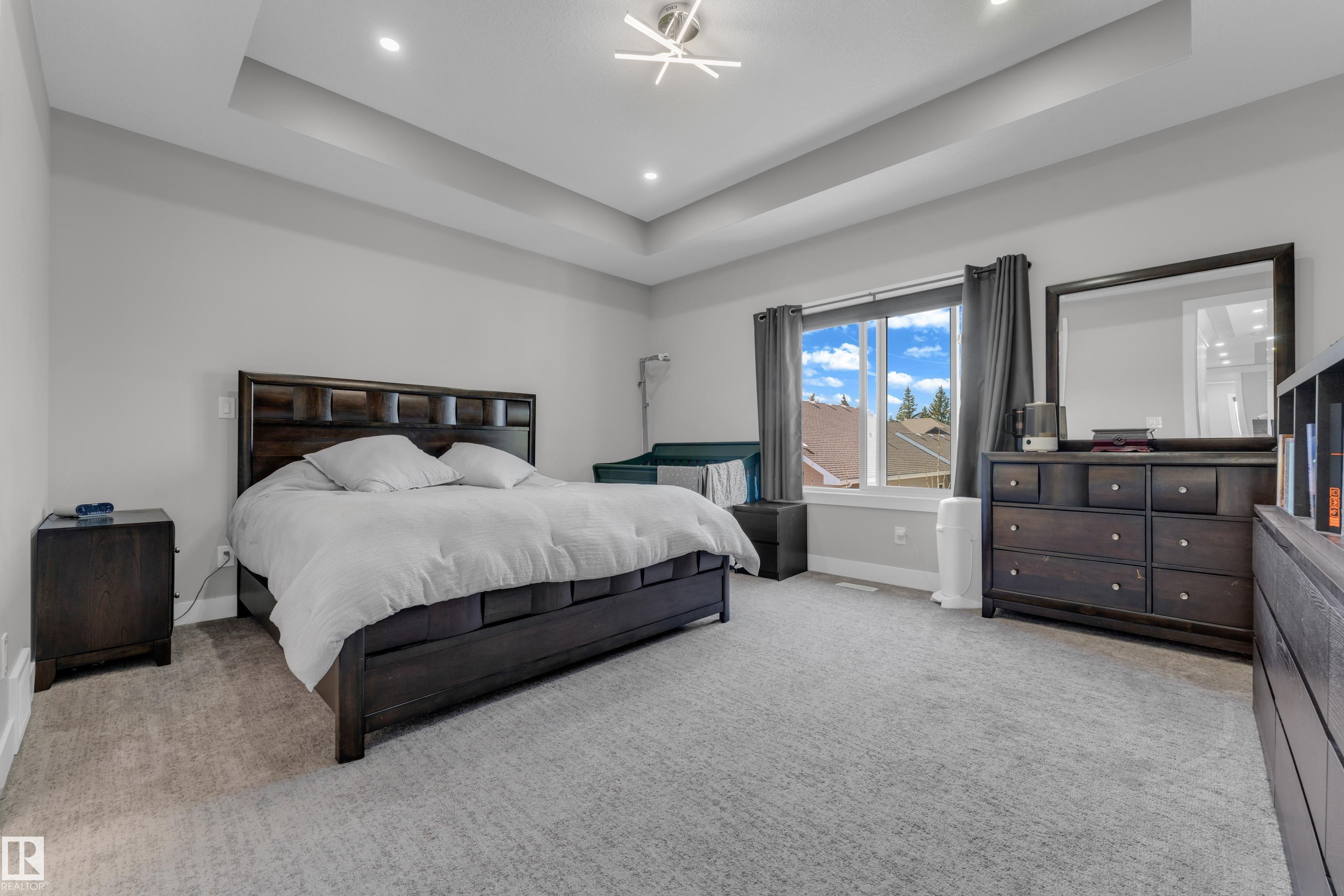Photo 27 at 9 Lincoln Court, Stoneshire, Spruce Grove