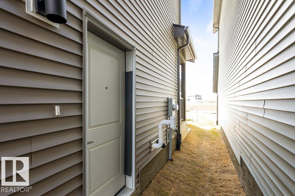 https://zimg.paragon.ice.com/ParagonImages/Property/PM/RAE/225402179/42/0/0/0d785fa90cc0ae7e86d603a764541e27/1/94ec1c7c3da30af96857658d68c371dc/225402179-A20B40BF-9A63-4946-8818-45BE836CBD95.JPG