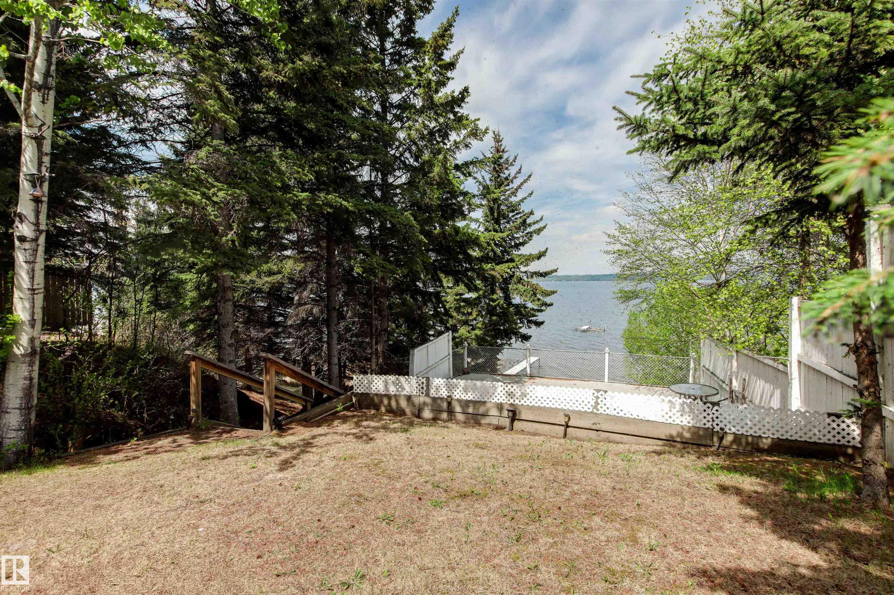 Photo 32 at 32 Marine Drive, Lk. Wabamun, Rural Parkland County