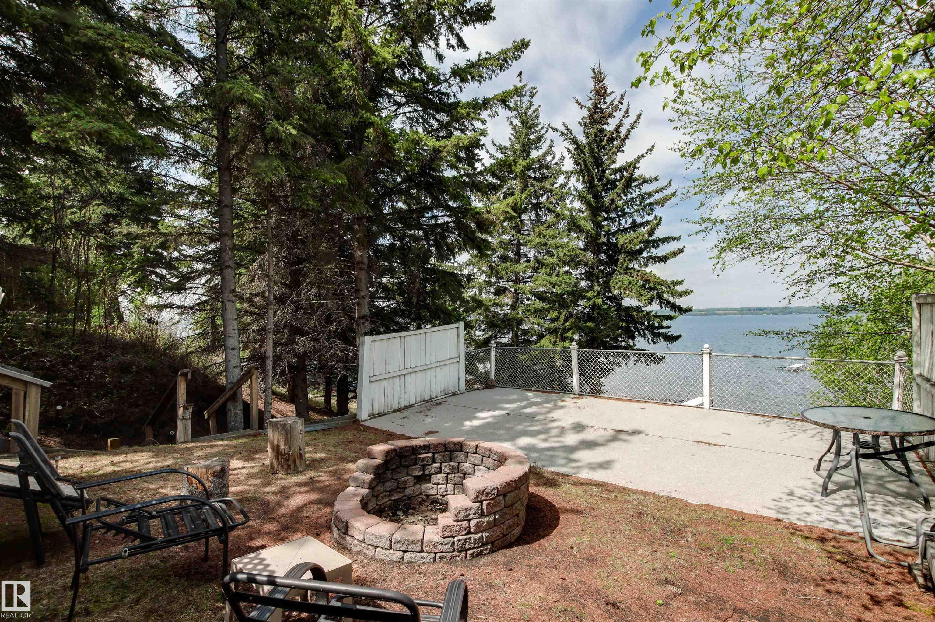 Photo 33 at 32 Marine Drive, Lk. Wabamun, Rural Parkland County
