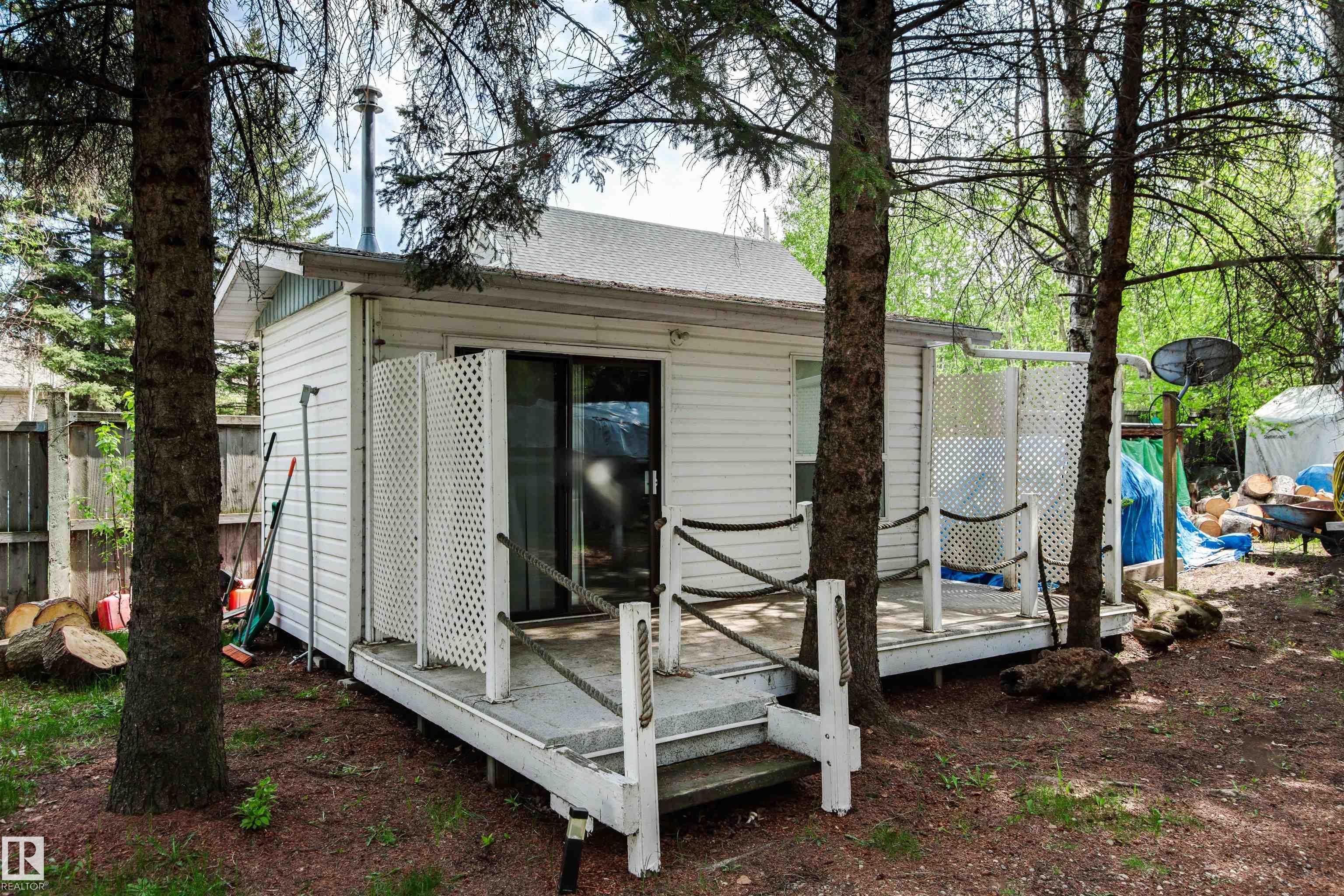 Photo 7 at 32 Marine Drive, Lk. Wabamun, Rural Parkland County