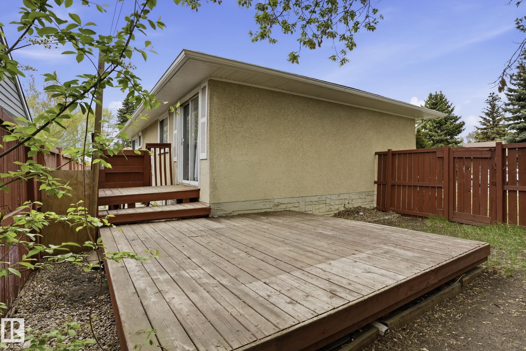 Photo 28 at 8103 75 Avenue NW, Avonmore, Edmonton