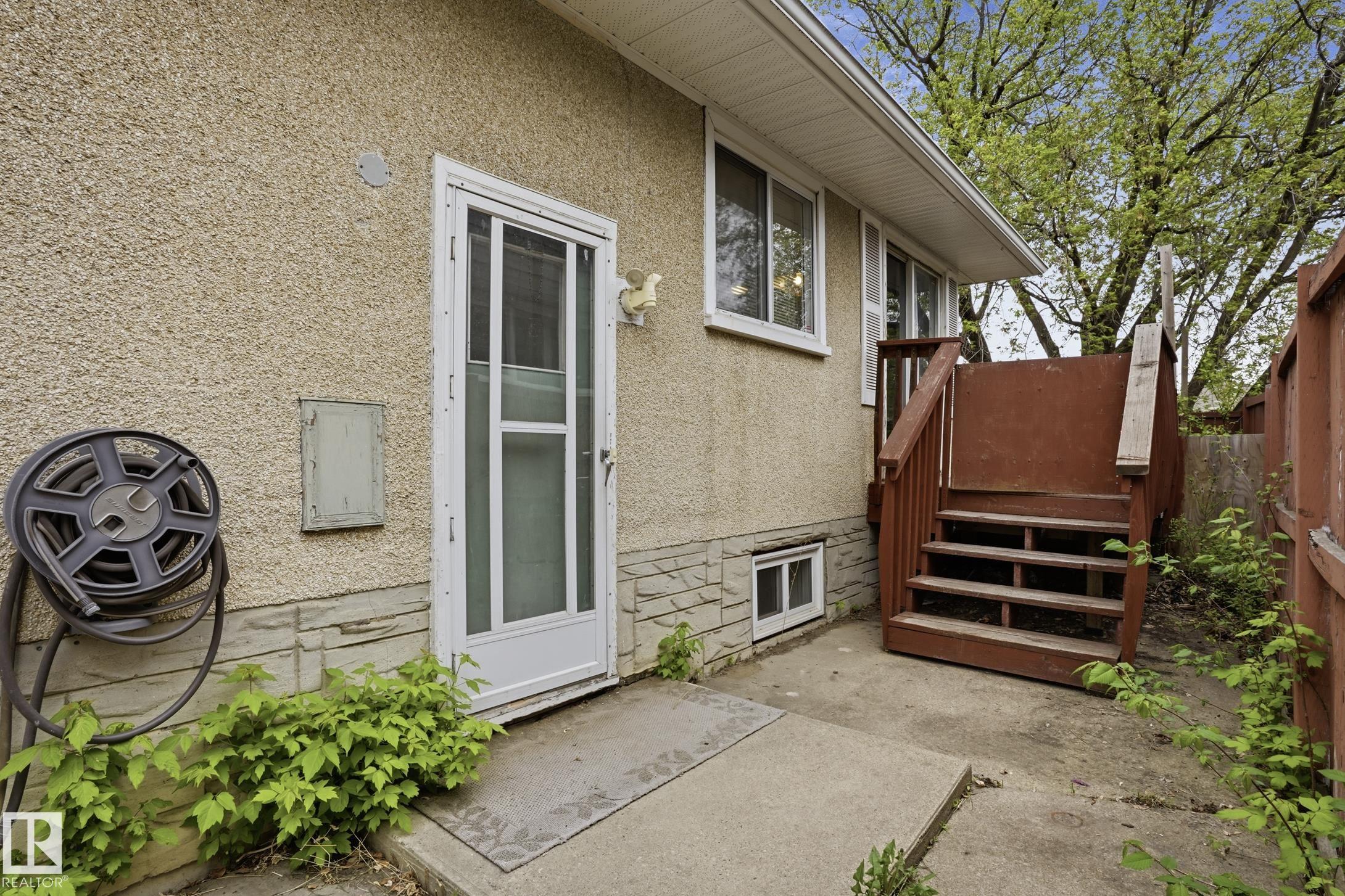 Photo 30 at 8103 75 Avenue NW, Avonmore, Edmonton
