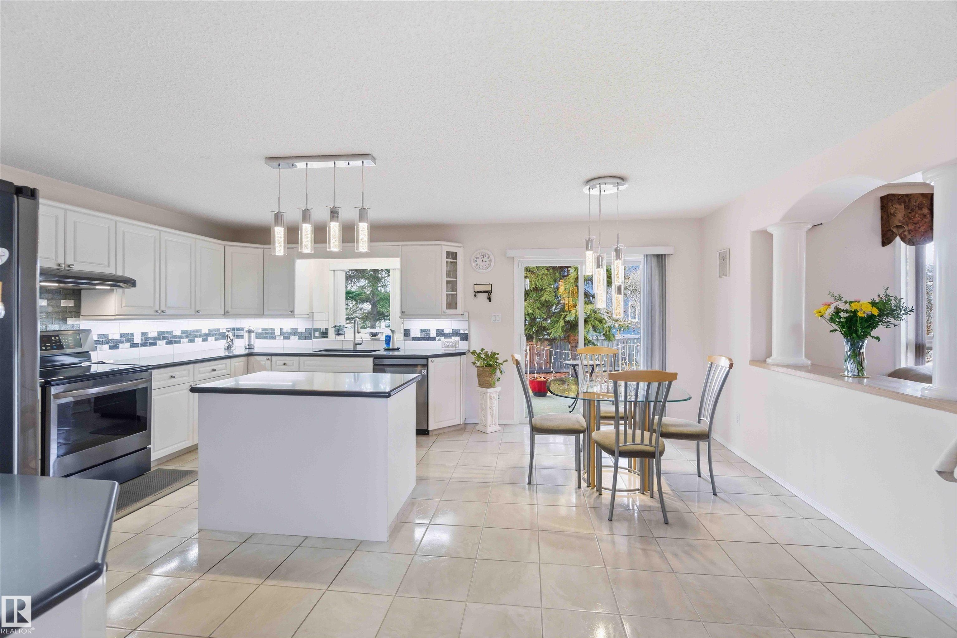 Photo 16 at #1 Colonial Close, Coloniale Estates, Beaumont