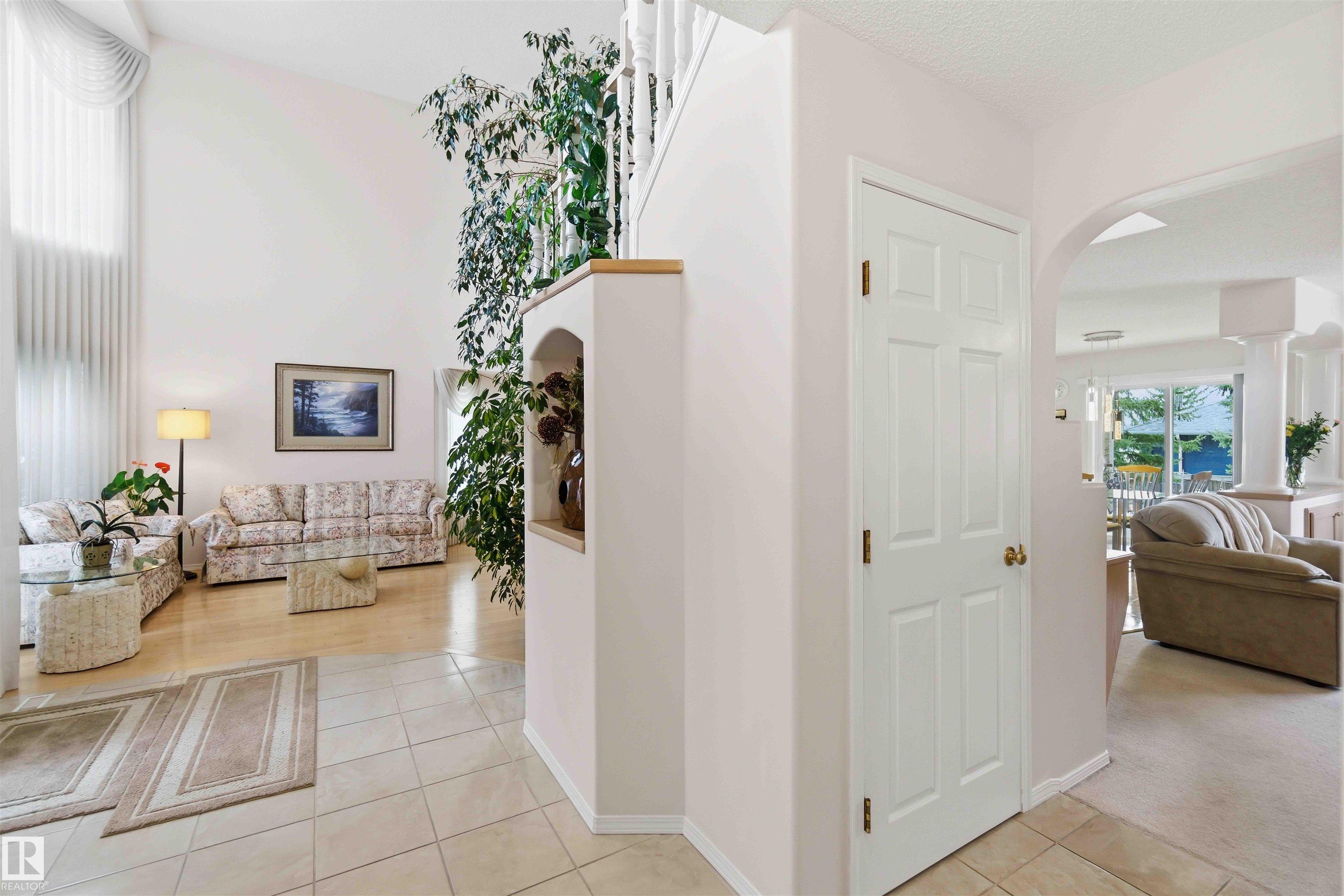 Photo 25 at #1 Colonial Close, Coloniale Estates, Beaumont